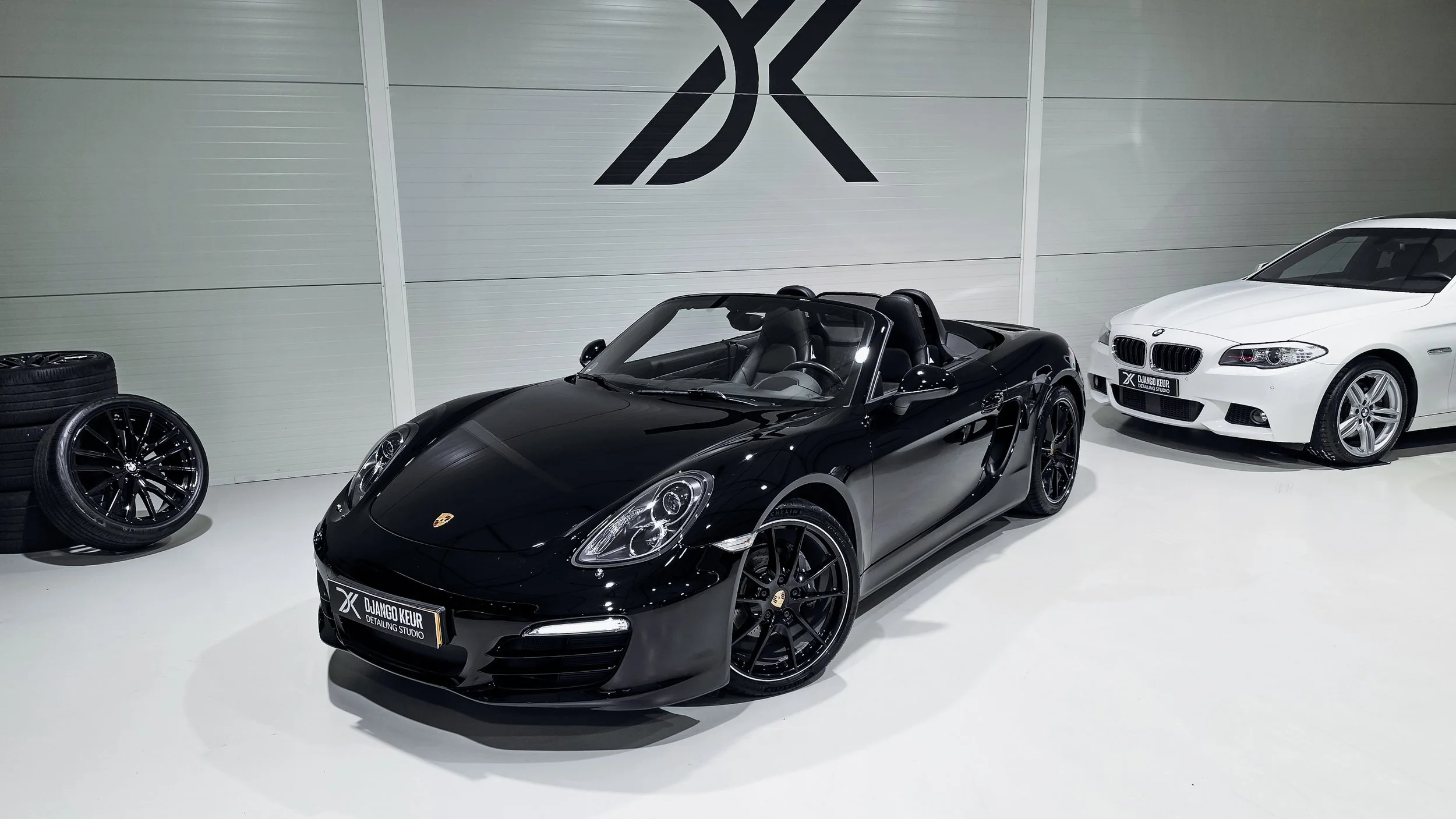 Porsche 981 Boxster na lakcorrectie en 2-lagen glascoating.
