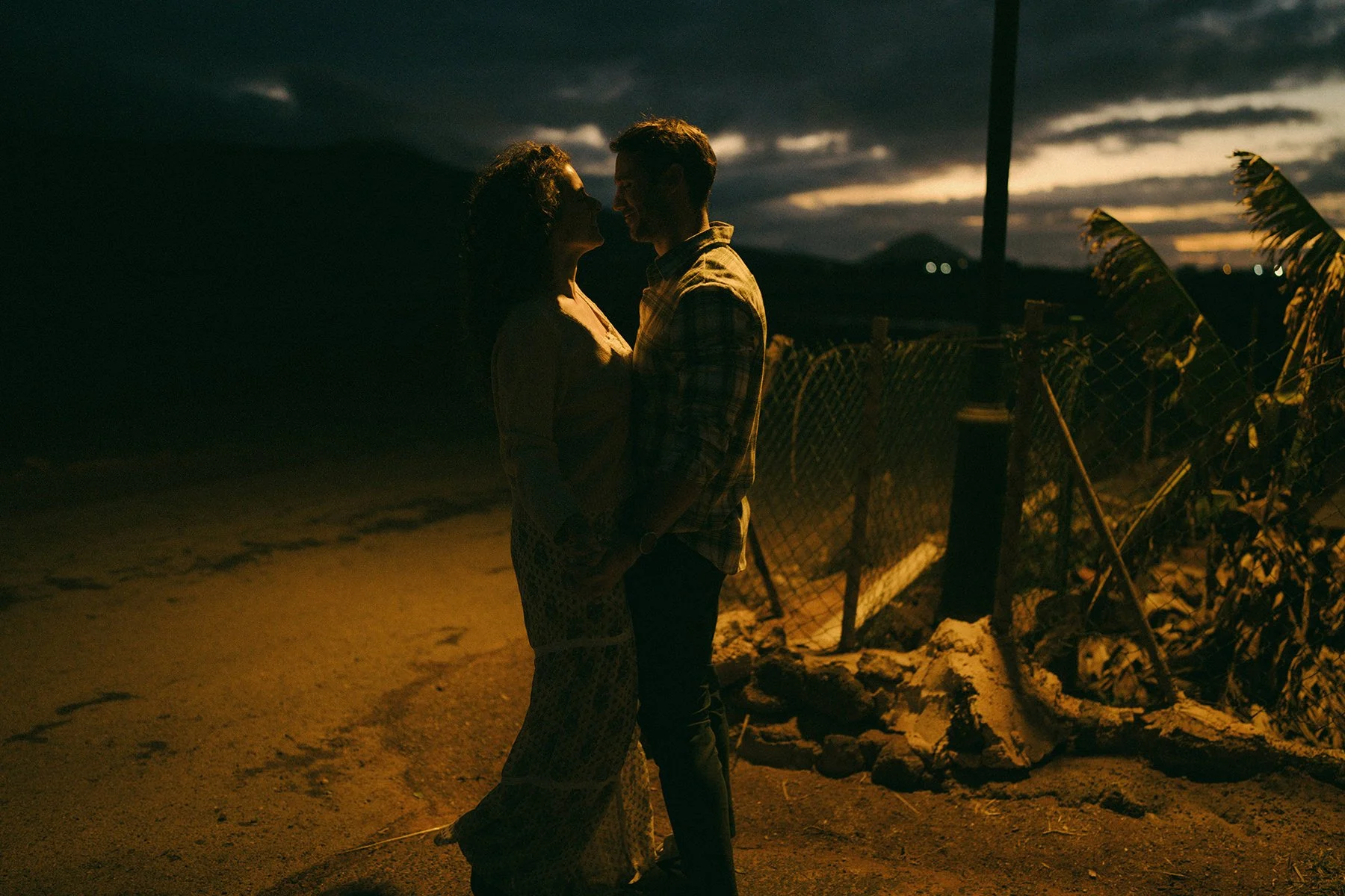 Timeless Fashion Engagement Fuerteventura Night Cinematic-3.jpg