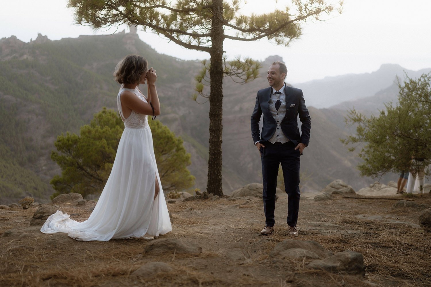 Timeless Wedding Editorial Roque Nublo Elopement Gran Canaria Portraits-99.jpg