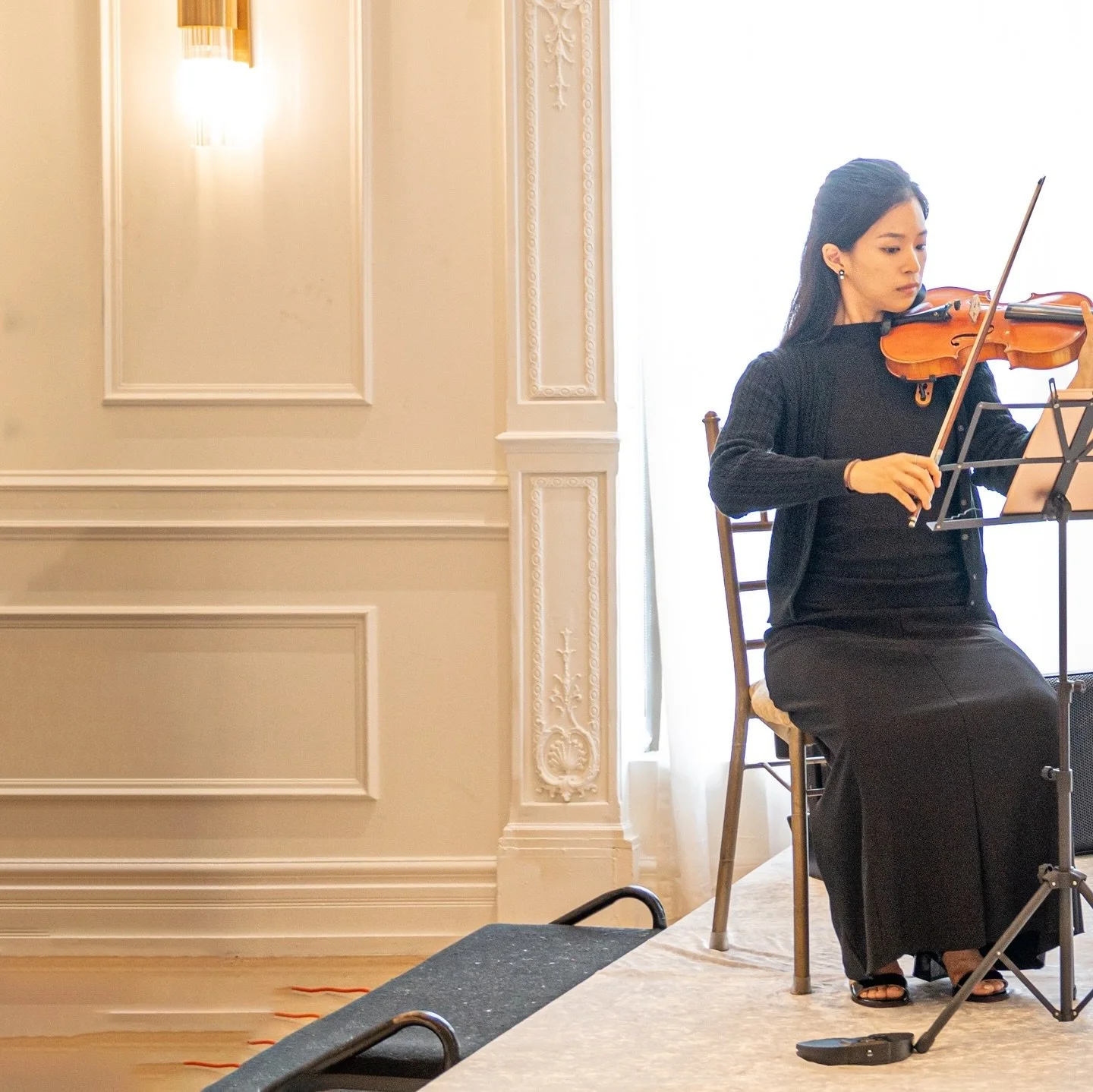 String trio and harp ensemble playing some Taylor Swift and Shostakovich for the first dance at Paradise Banquet Hall!

#torontowedding #torontoweddingstrings #weddingmusicians #torontoweddingmusicians #livemusic #livemusicians #ceremony #prelude #co