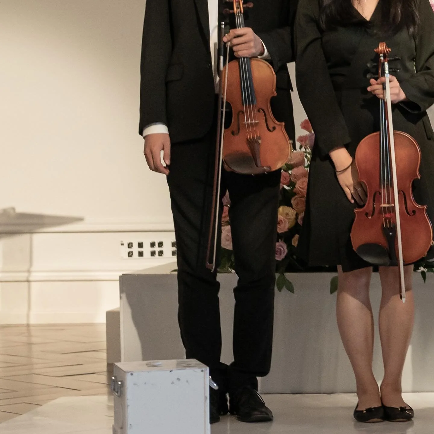 #torontowedding #torontoweddingstrings #weddingmusicians #torontoweddingmusicians #livemusic #livemusicians #ceremony #prelude #cocktailhour #receptionmusic #violin #violinist #viola #cello #cellist #harp #piano #stringduo #stringtrio #stringquartet 