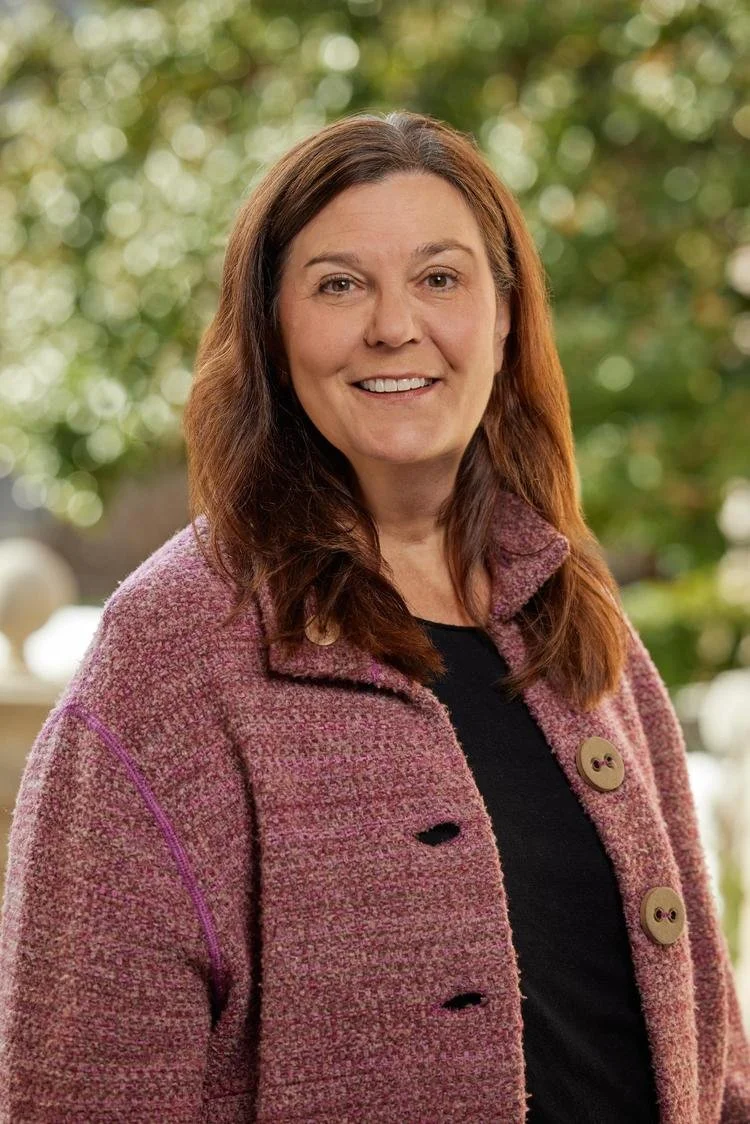 AMM Headshot Jan 2021.jpg