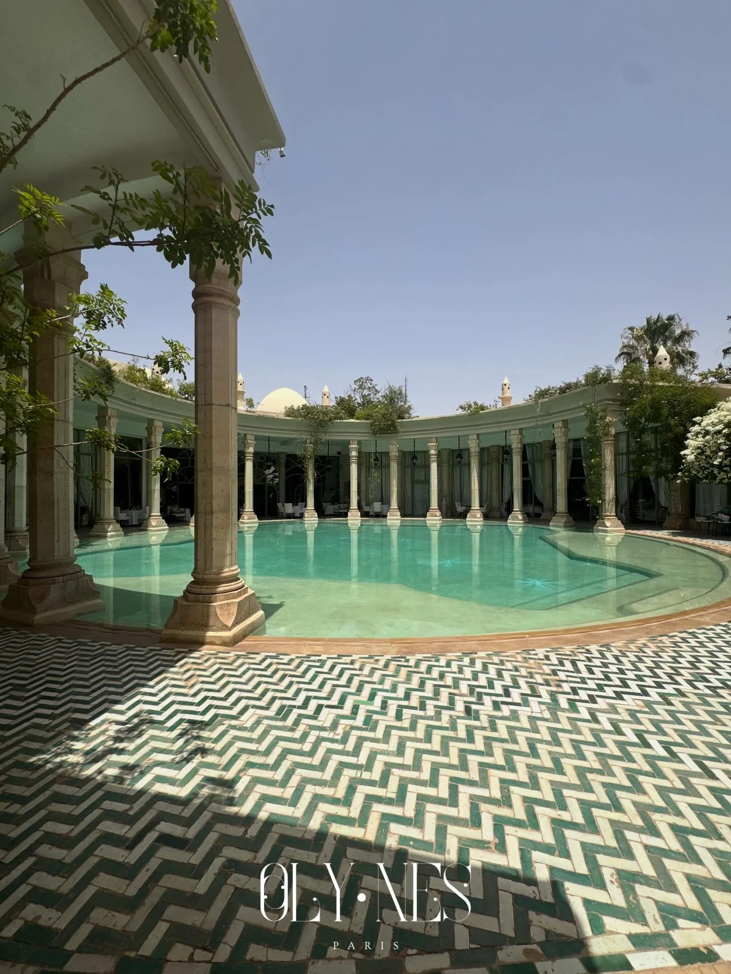 Treat yourself to a getaway at the sumptuous @palaisrhoul_marrakech in Marrakech.

Bookings via WhatsApp: +33 6 21 62 83 54 or +33 7 45 22 18 09 

#marrakech #maroc #conciergerie