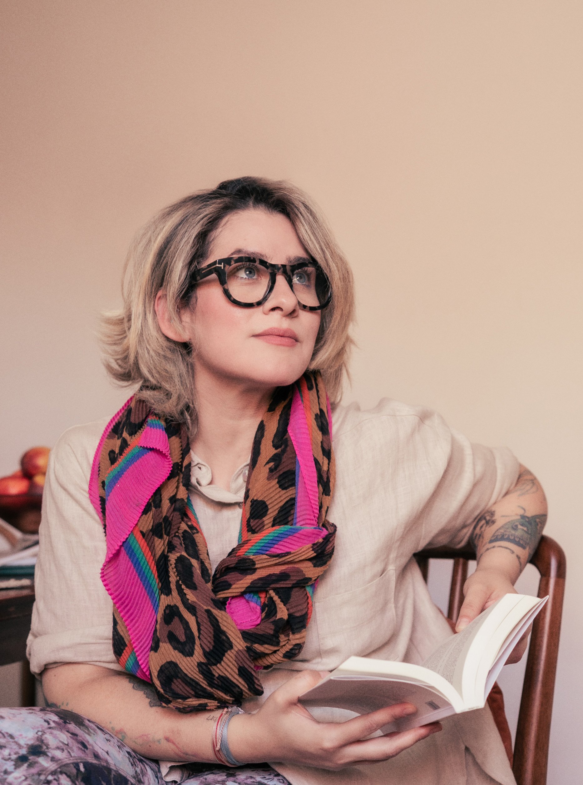 Sara Viloria: Colour Expert + Colour Educator