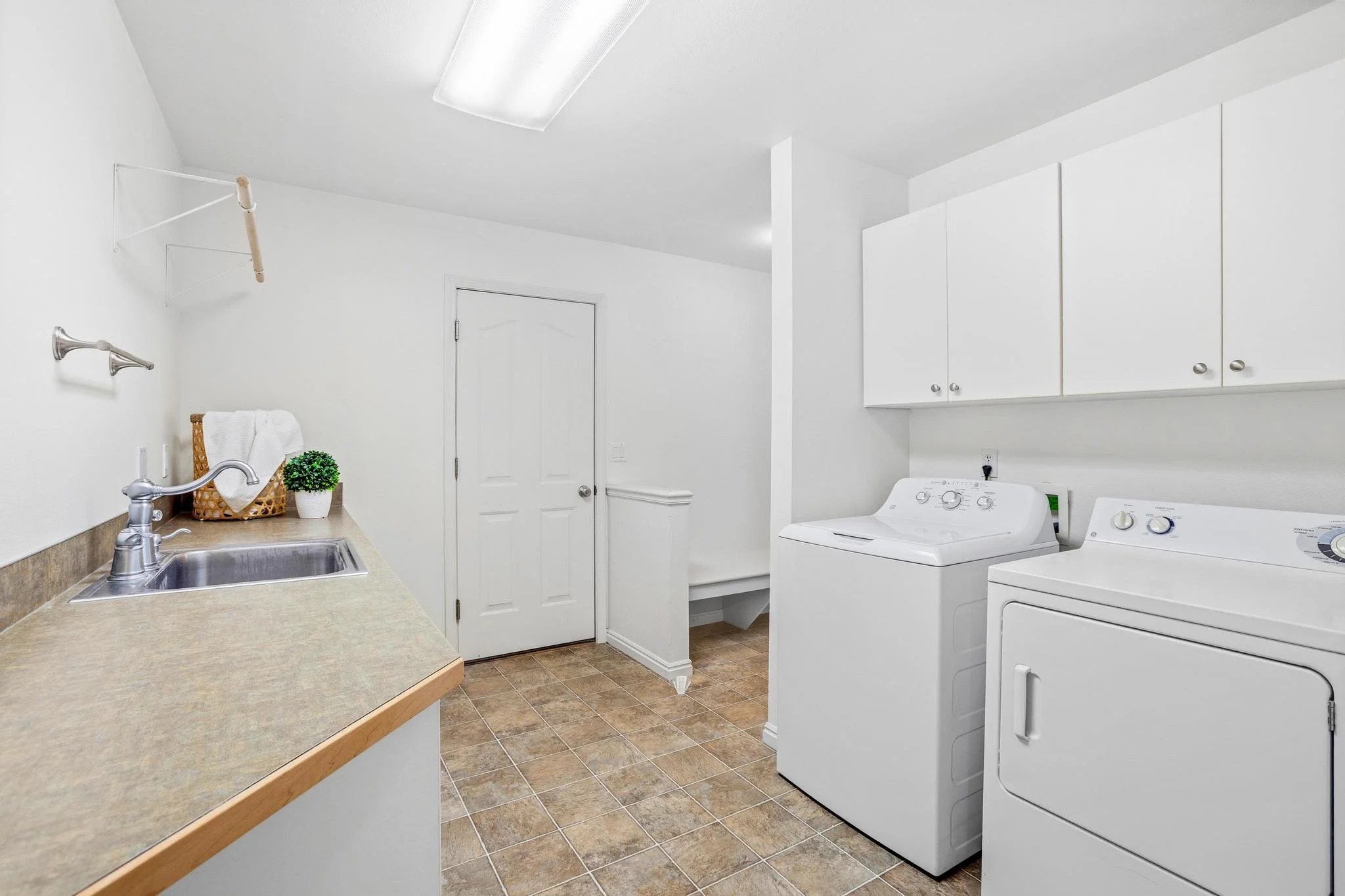13507 Fourth St040.jpg