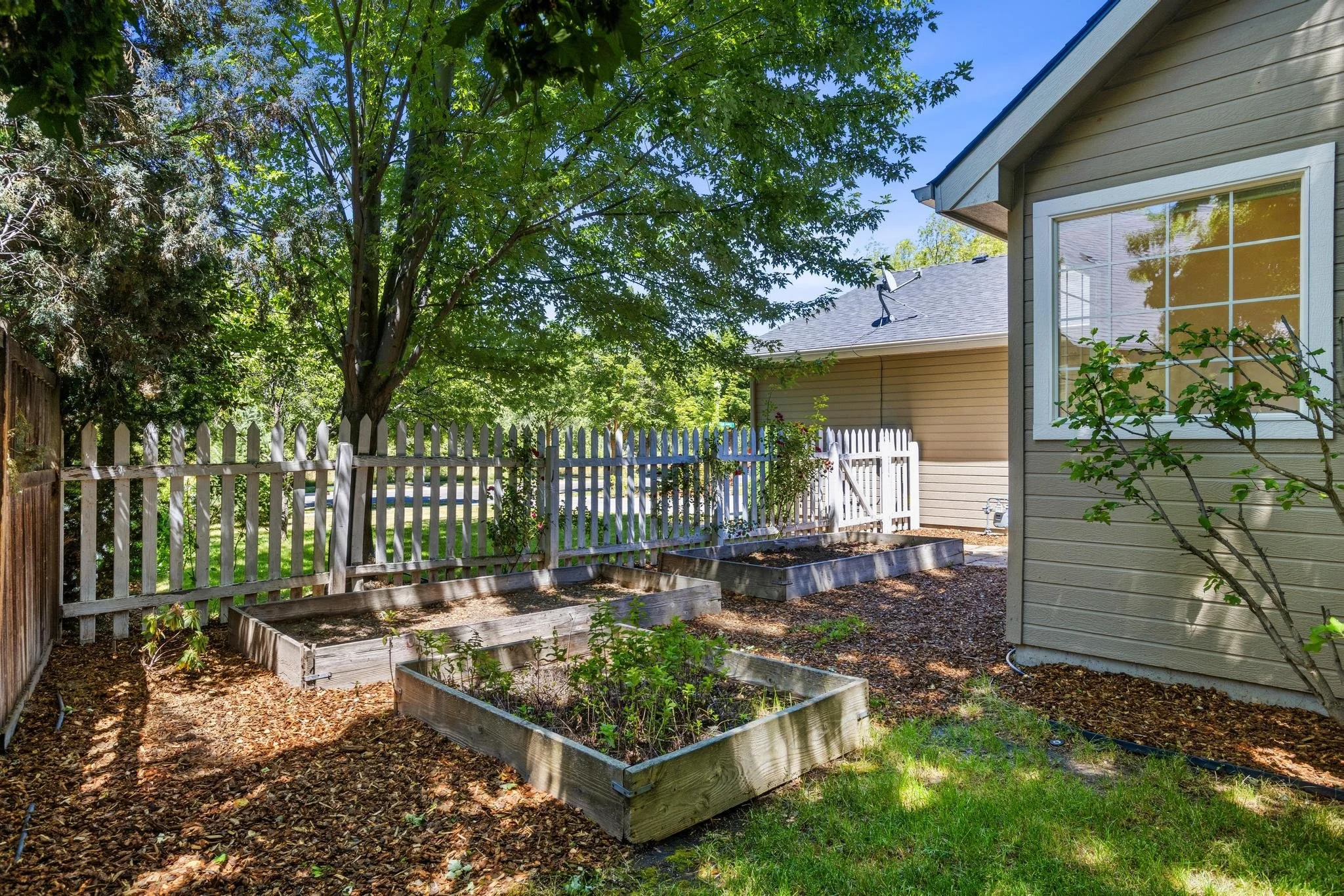 13507 Fourth St059.jpg