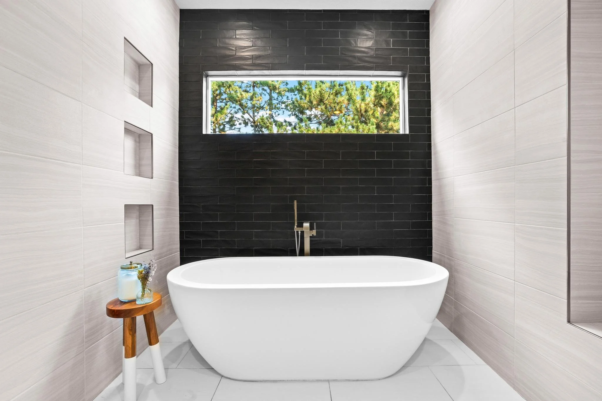 490 Balmoral047.jpg
