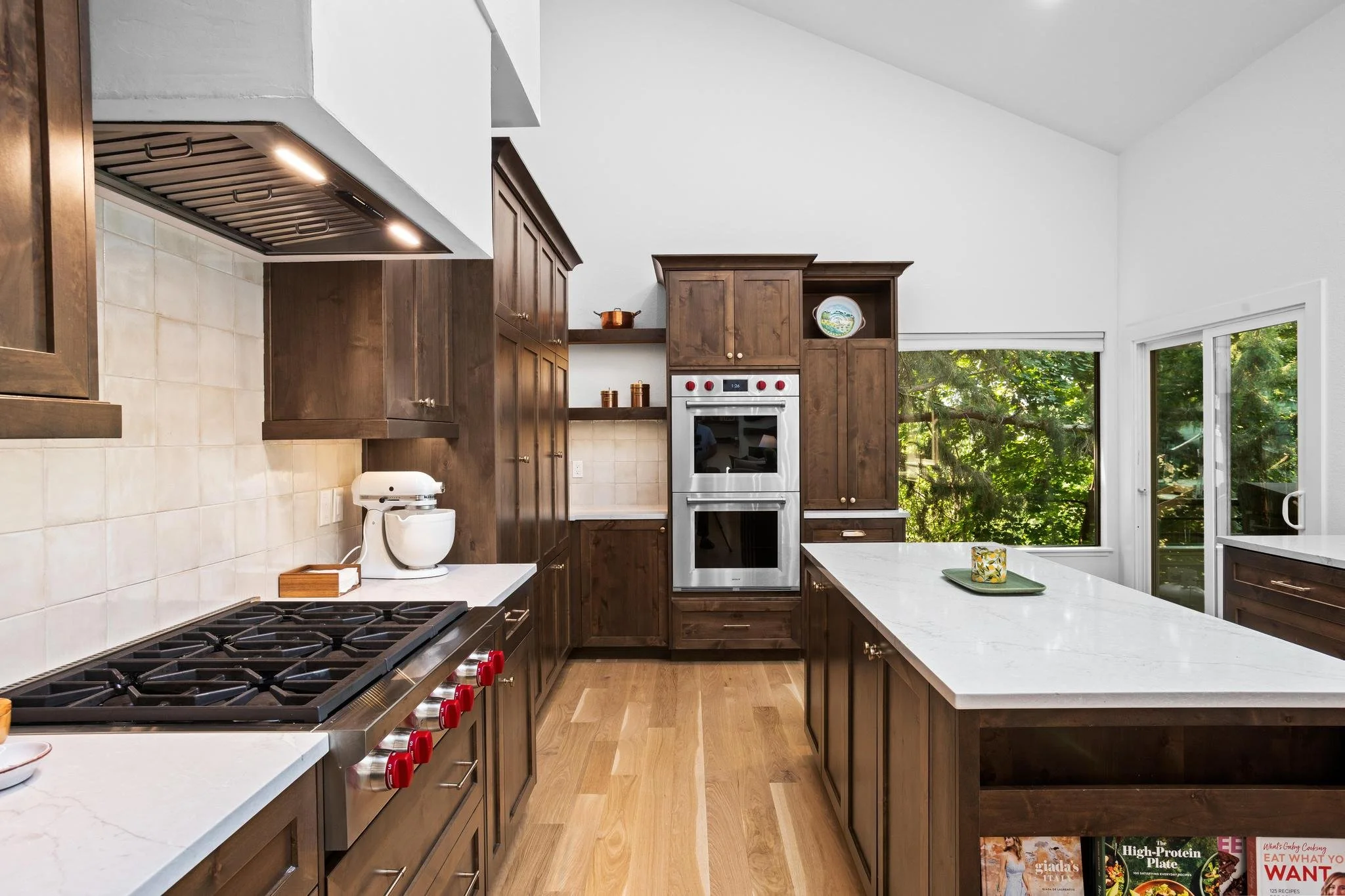490 Balmoral024.jpg