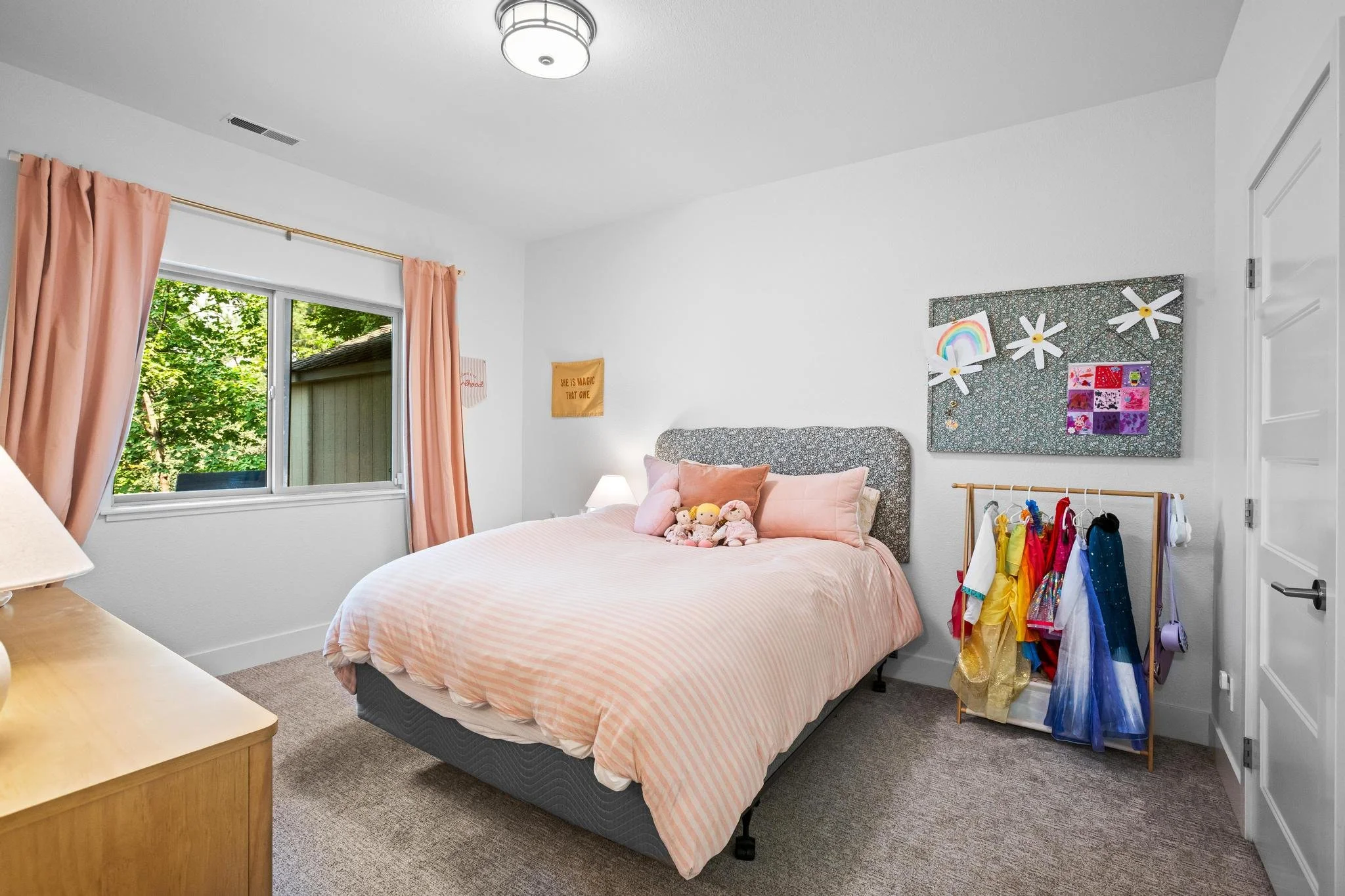 490 Balmoral055.jpg