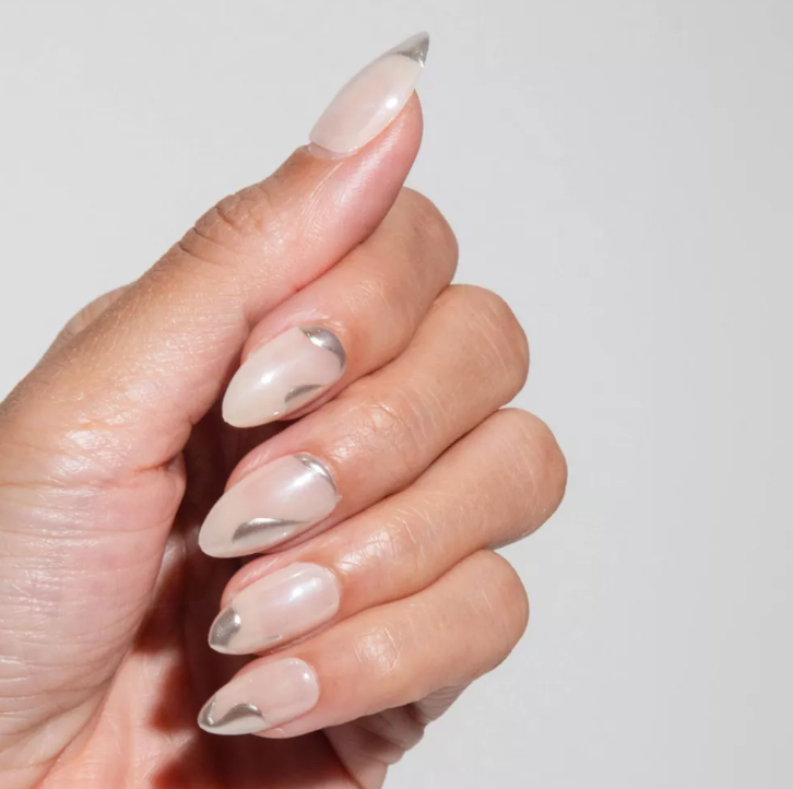 Chillhouse Tipsy Tinsel Chill Tips Fake Nails