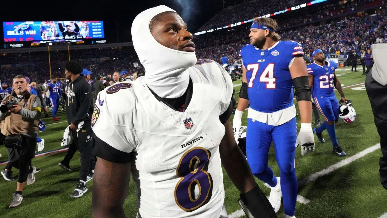Fan Put Hands on Lamar, Found Out Fast