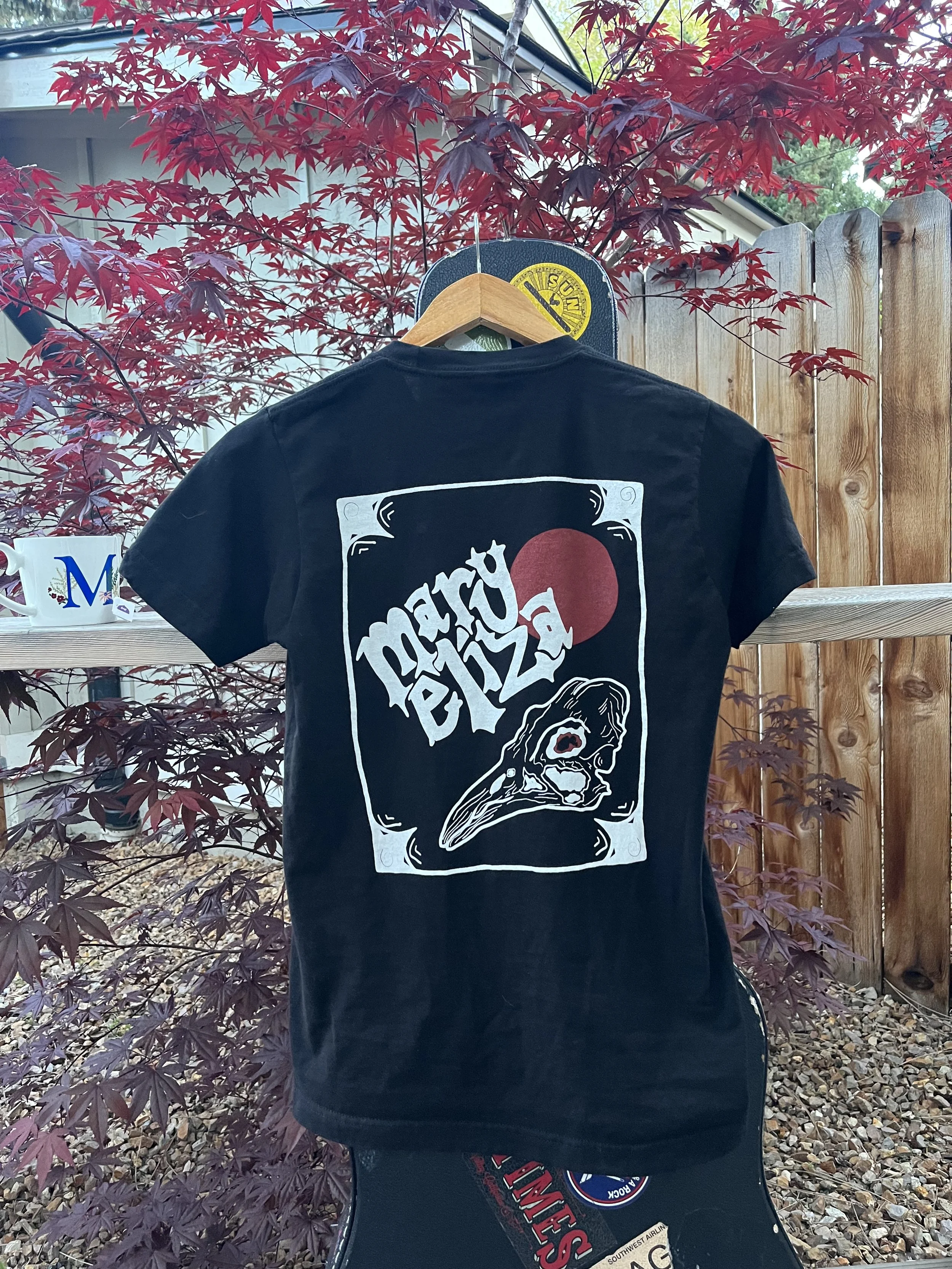 Mary Eliza - T-Shirt