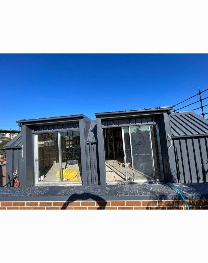 Metal Cladding! 

Swipe Left 👈

#prestigemetalroofingandguttering #metalcladding #kliplok #ironstone
#roofingandguttering #metalroofing #colorbond #bluescope #fascia #gutter #happycustomer #newlook #cityview