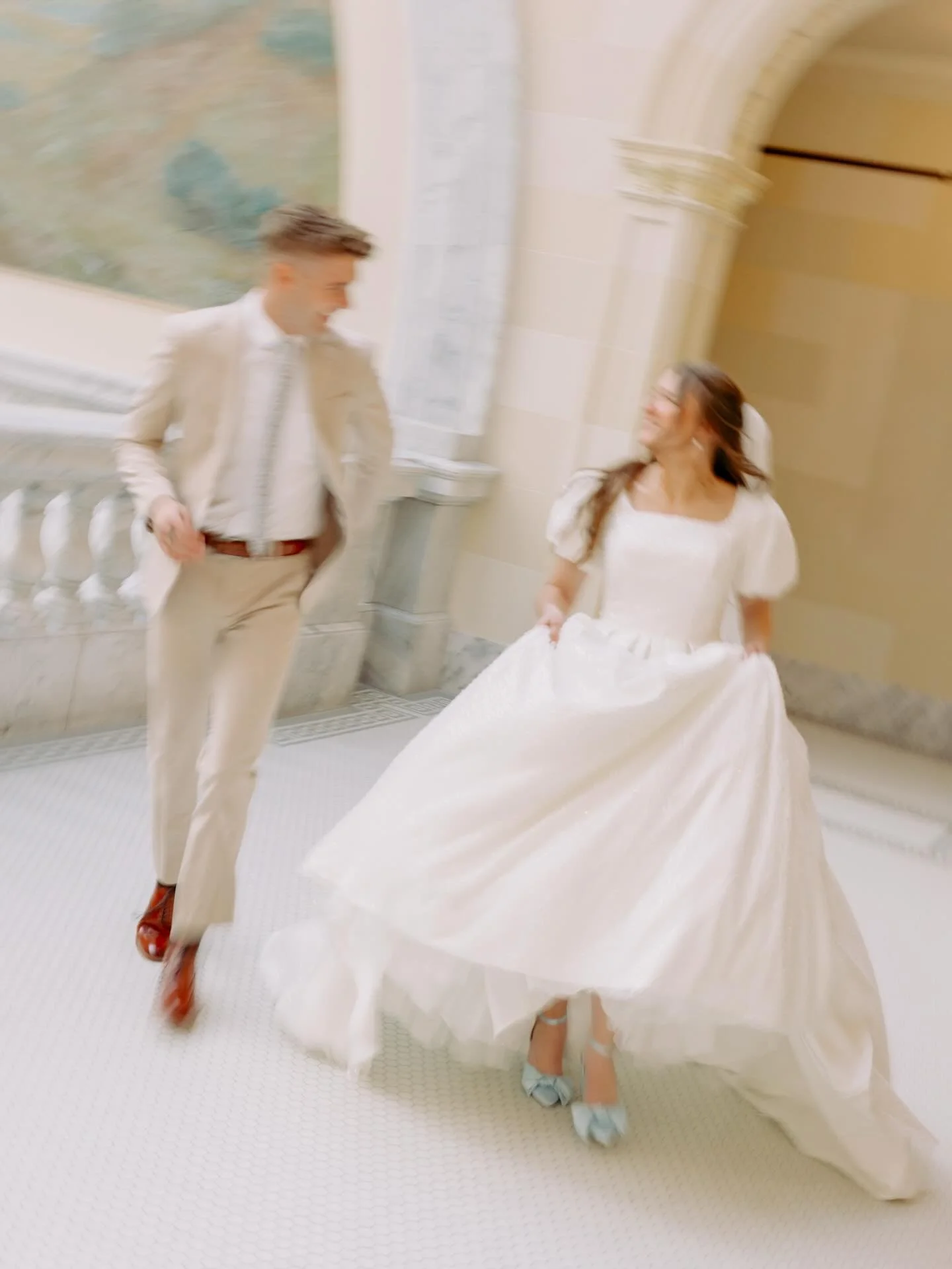 Started 2026 celebrating these lovebirds this past weekend! Love love love some state capitol bridals!🕊️💍🤍
