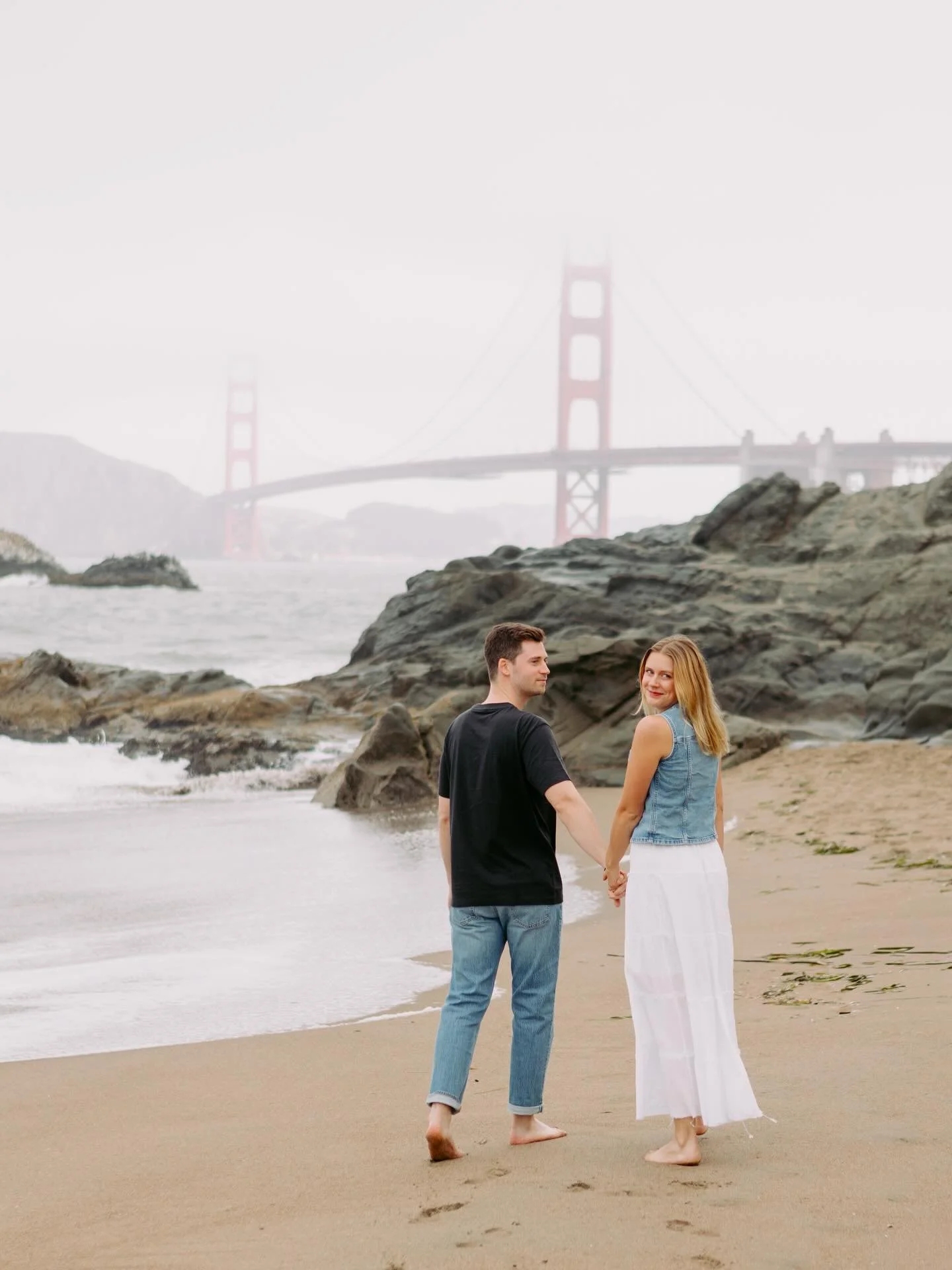 Take me back to this dreamy beach session🤍🌊🌤️

Little reminder that I love to travel! DM me for info on discounted travel photo packages💌