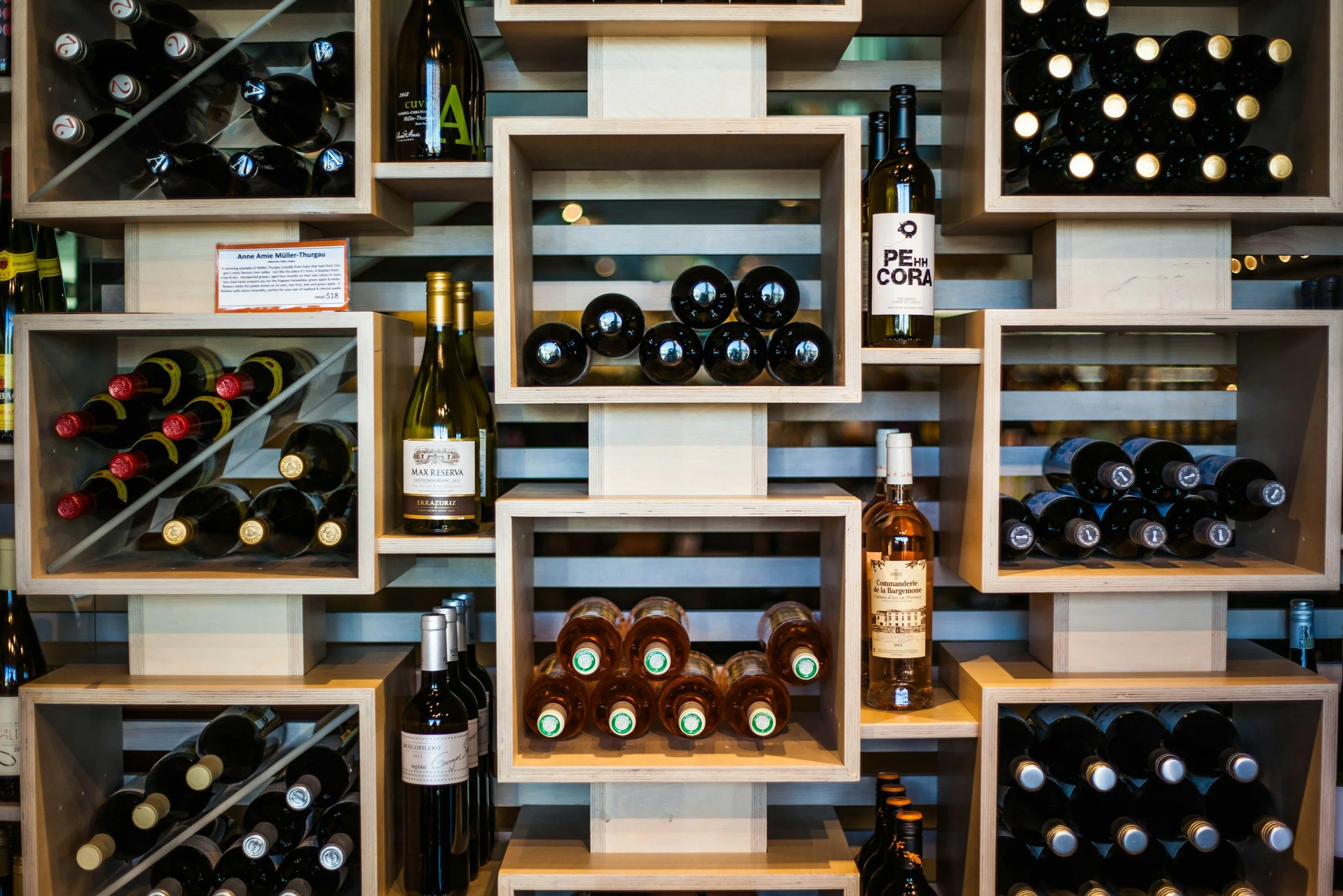 Flexi-Hex vs Bubble Wrap: How One Small Winery Saved $500 a Year on Single-Bottle Shipping