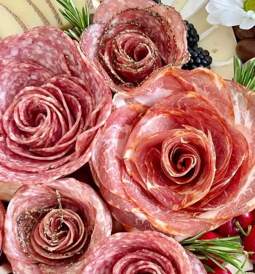 Salami roses 🌹 🍖 

#foodart #salami #grazing #art #food #delicious #tasty