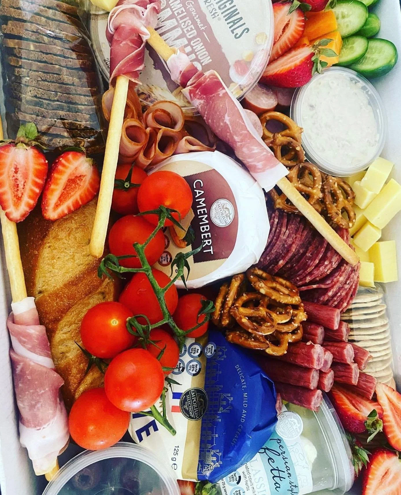 #savourybox #grazingbox #delicious