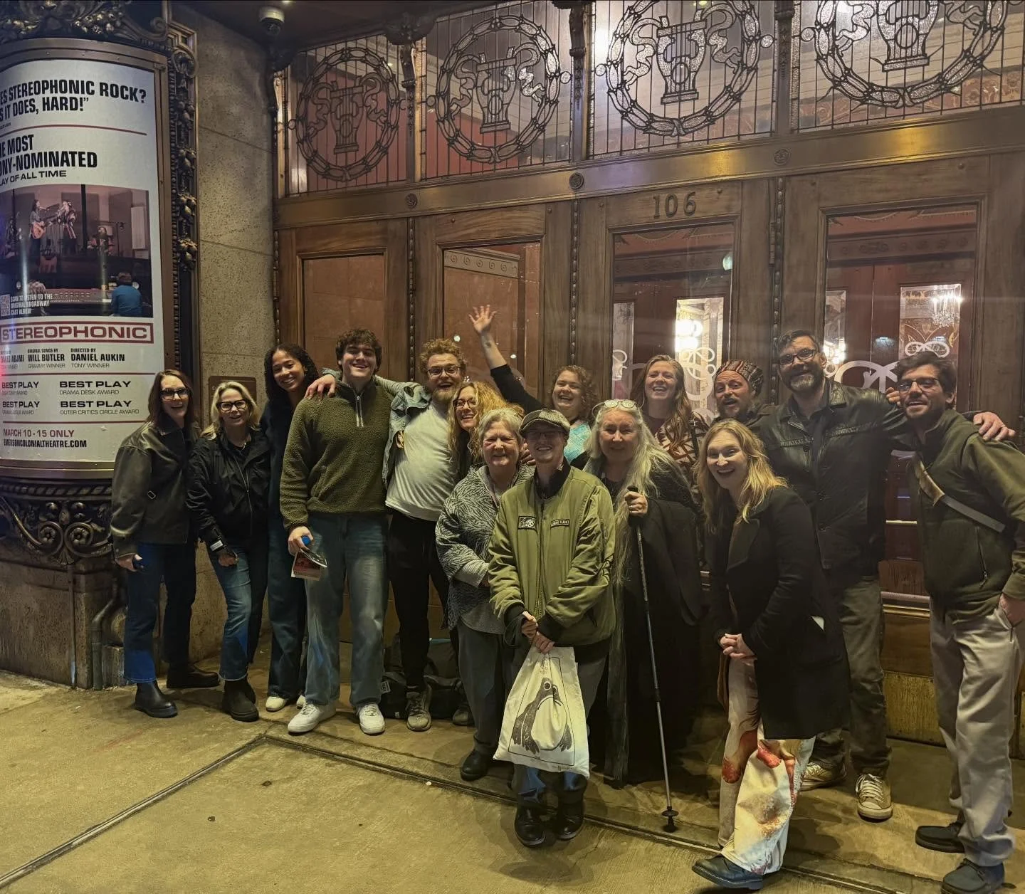 The squad 3/11/26 🤯❤️

@emersoncolonial 
@stereophonicplay 

#stereophonicplay #broadwaytour #emersoncolonialtheatre #drummer #paulrevereshorse