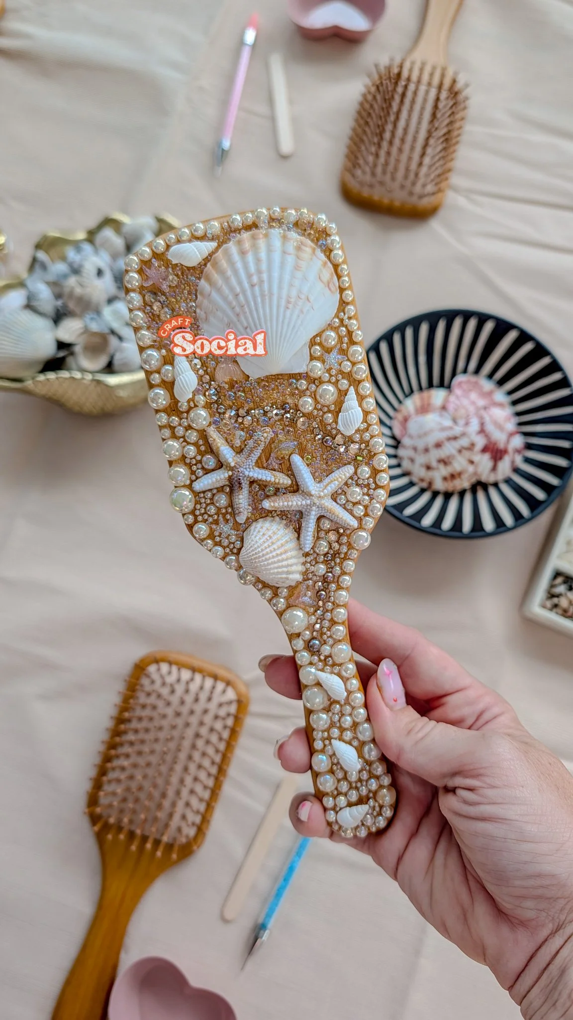 Mermaid Hair Brush & Beading