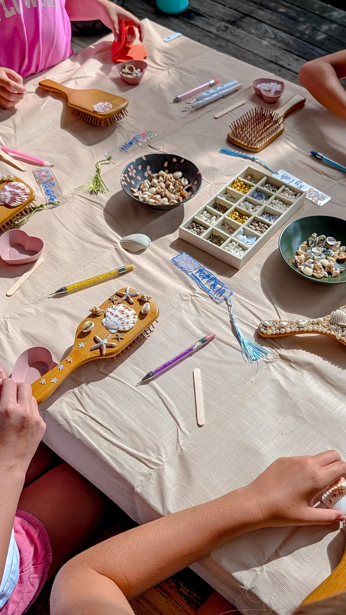 shell brush craft social_20260118_221349931.jpg