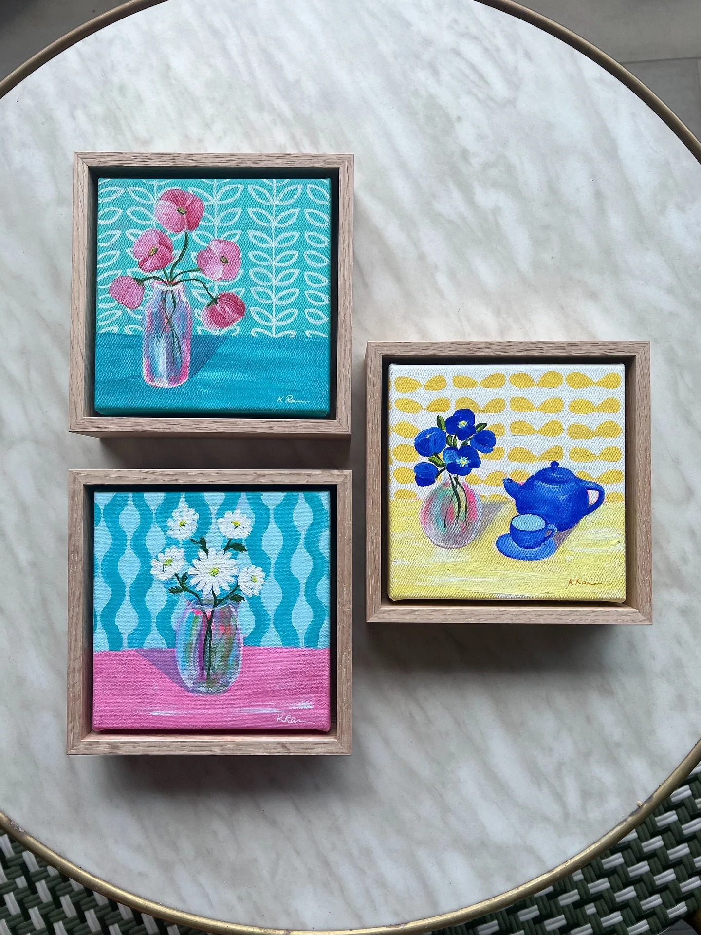 🩵 A sweet series of Little Moments 🩷
18 x 18cm