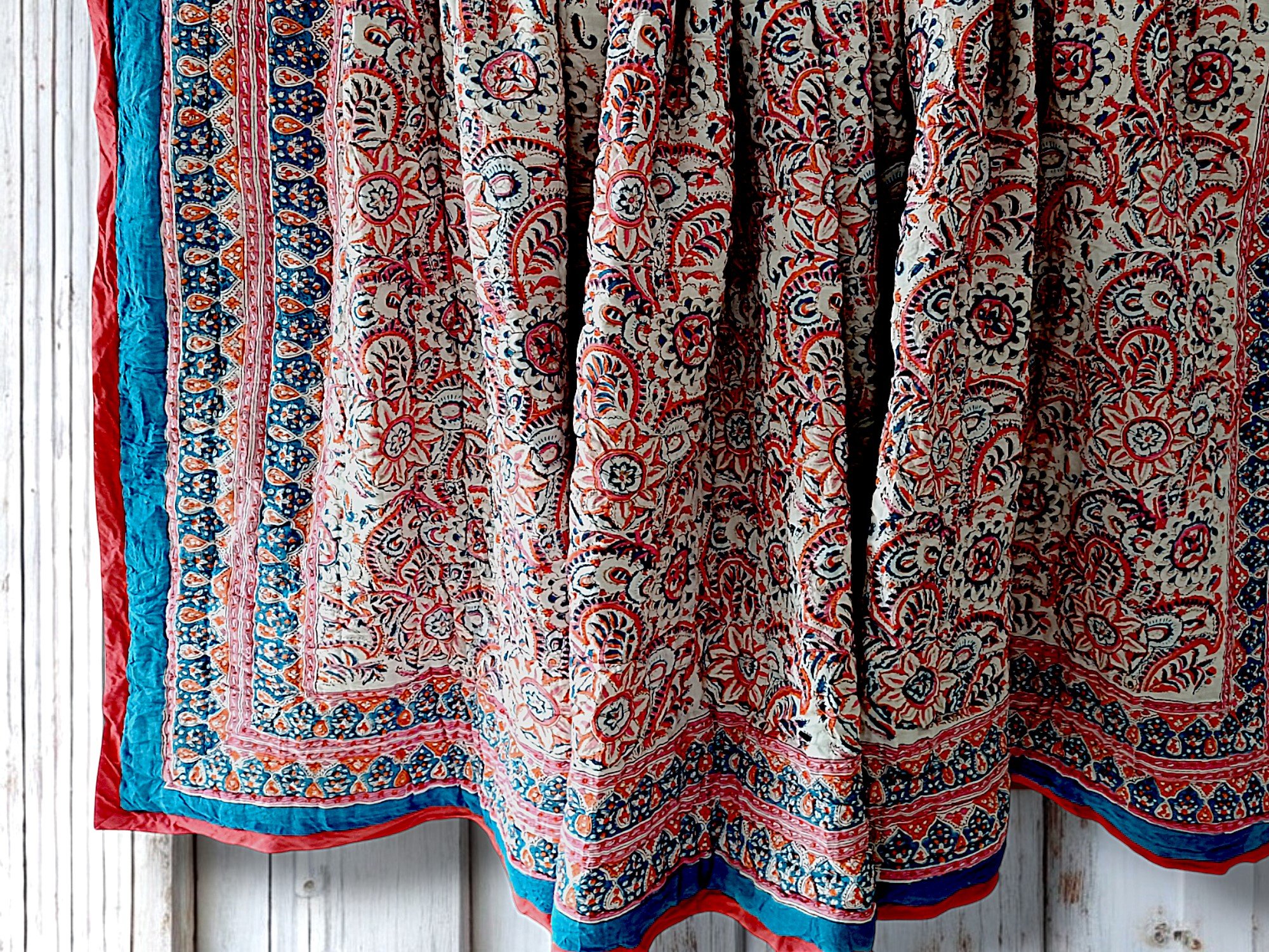 Orange Sun Piping Quilt - Handmaids Global Collection