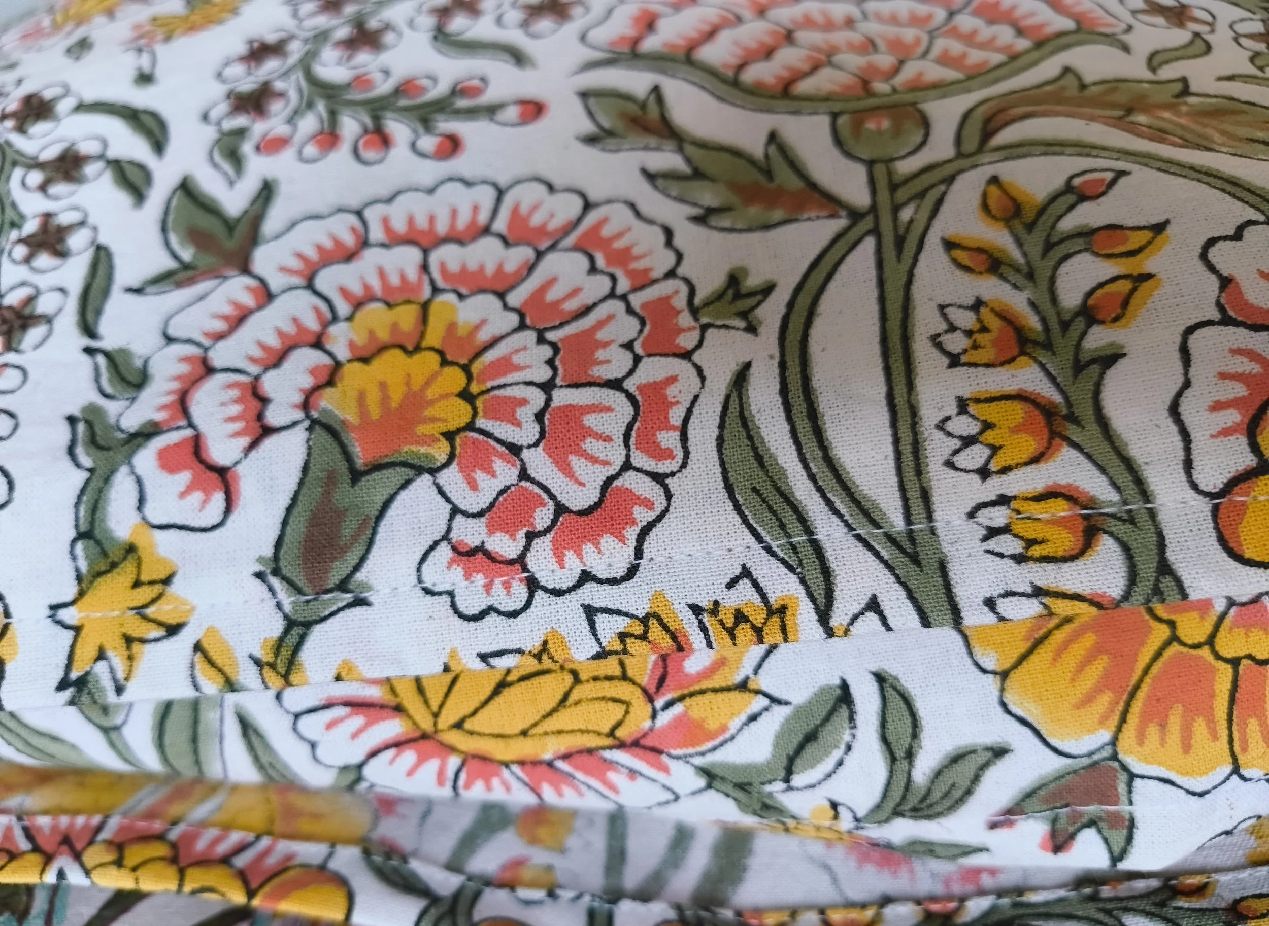 Fan Flower White Pillowcase Set - Handmaids Global Collection