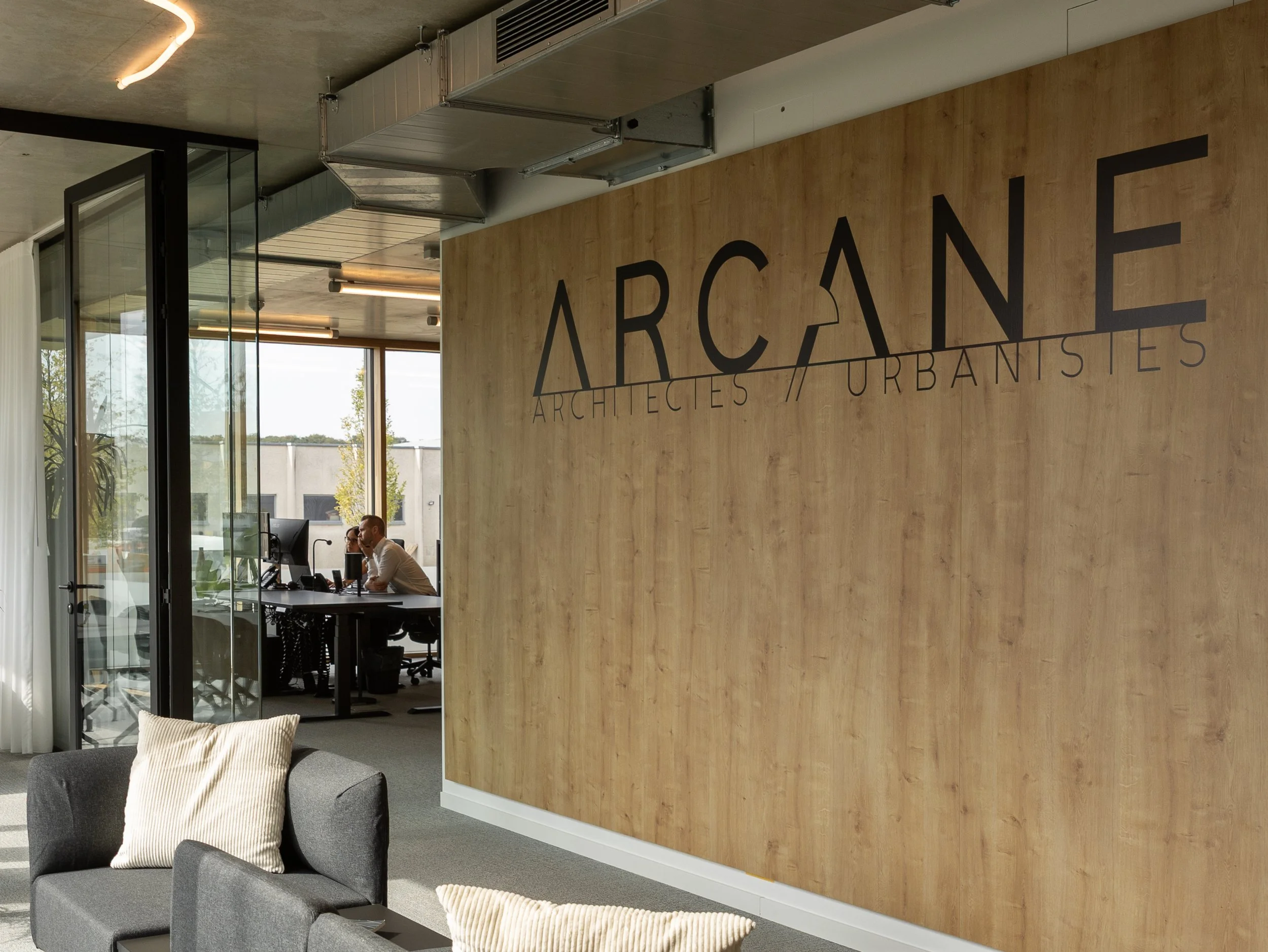 Arcane-3.jpg