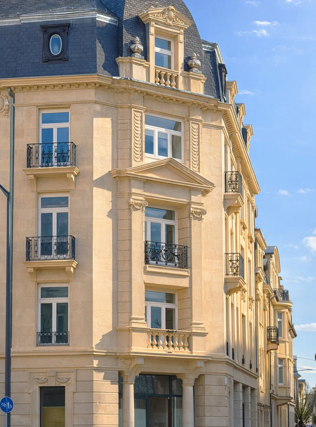 ChatGPT Image 5 mars 2026, 15_24_09.2.jpg