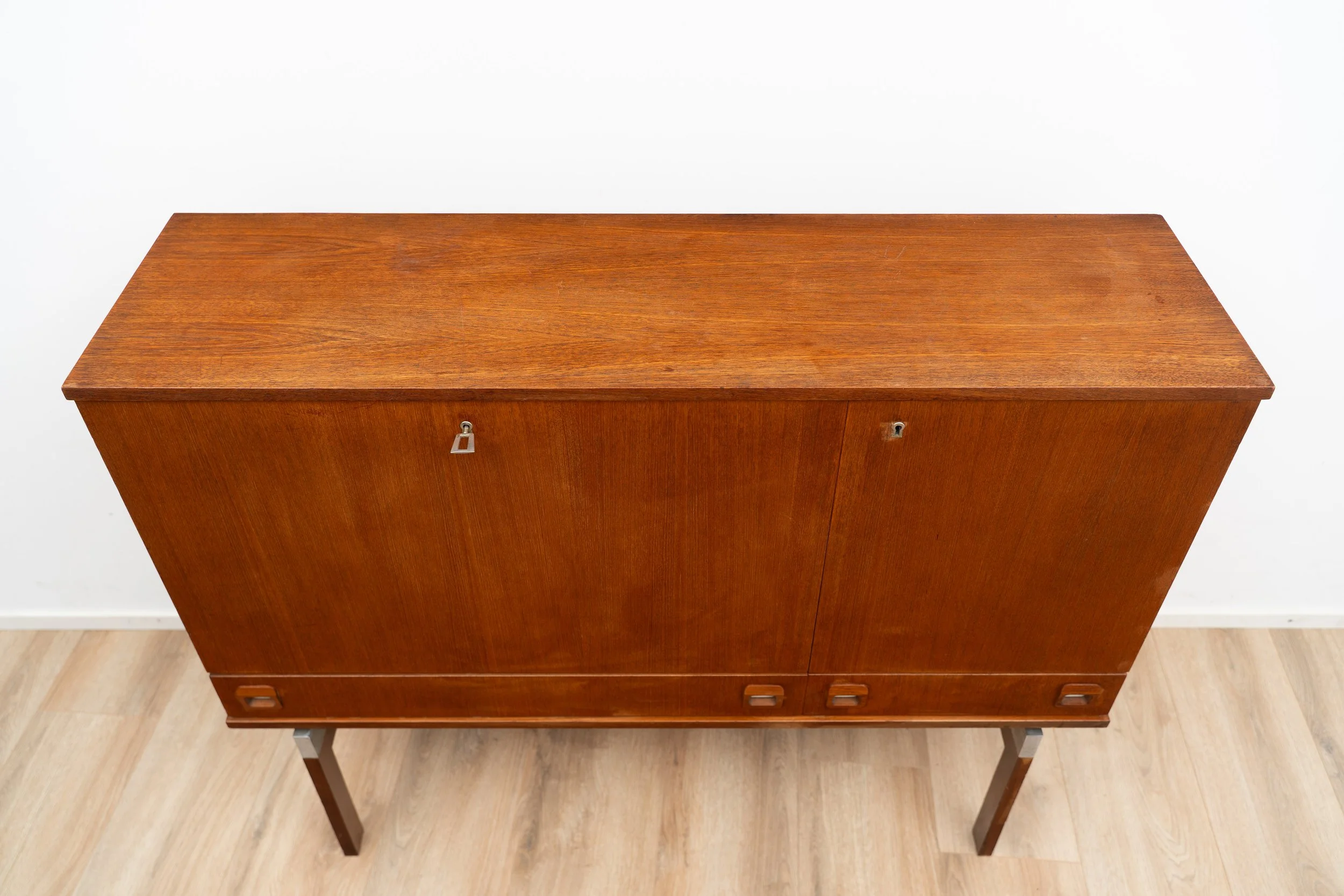 Highboard by Fristho (16 of 17).JPG