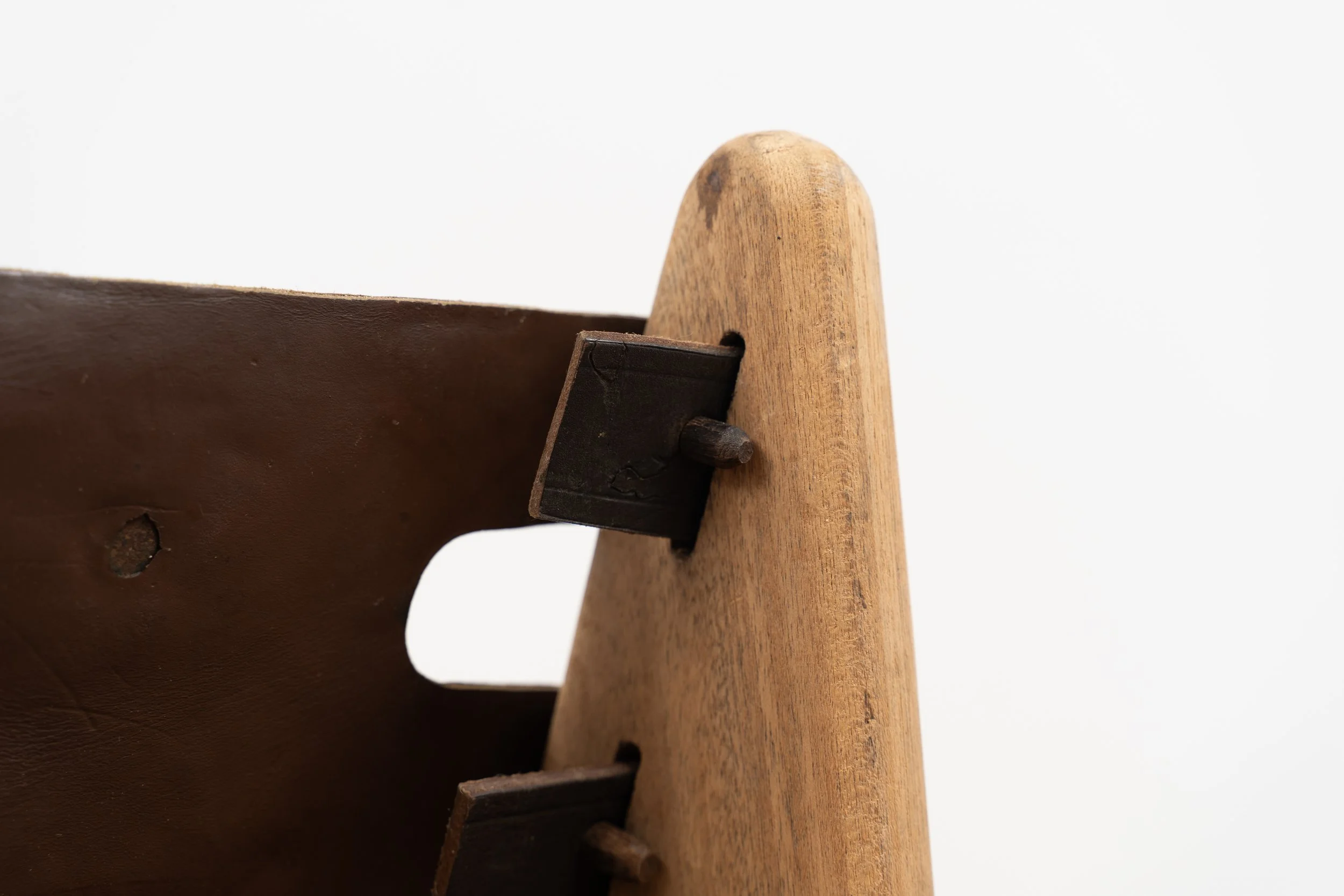 Small sling rocking chair by Angel Pazmino (5 of 7).JPG