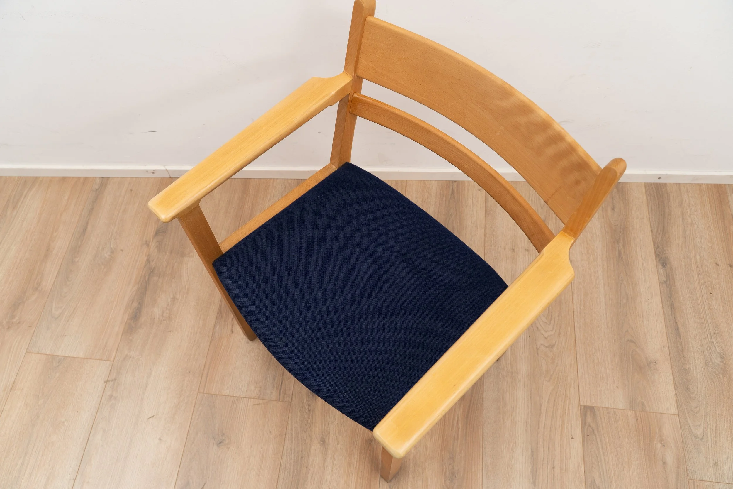 Armchair set by Hans J. Wegner (14 of 17).JPG