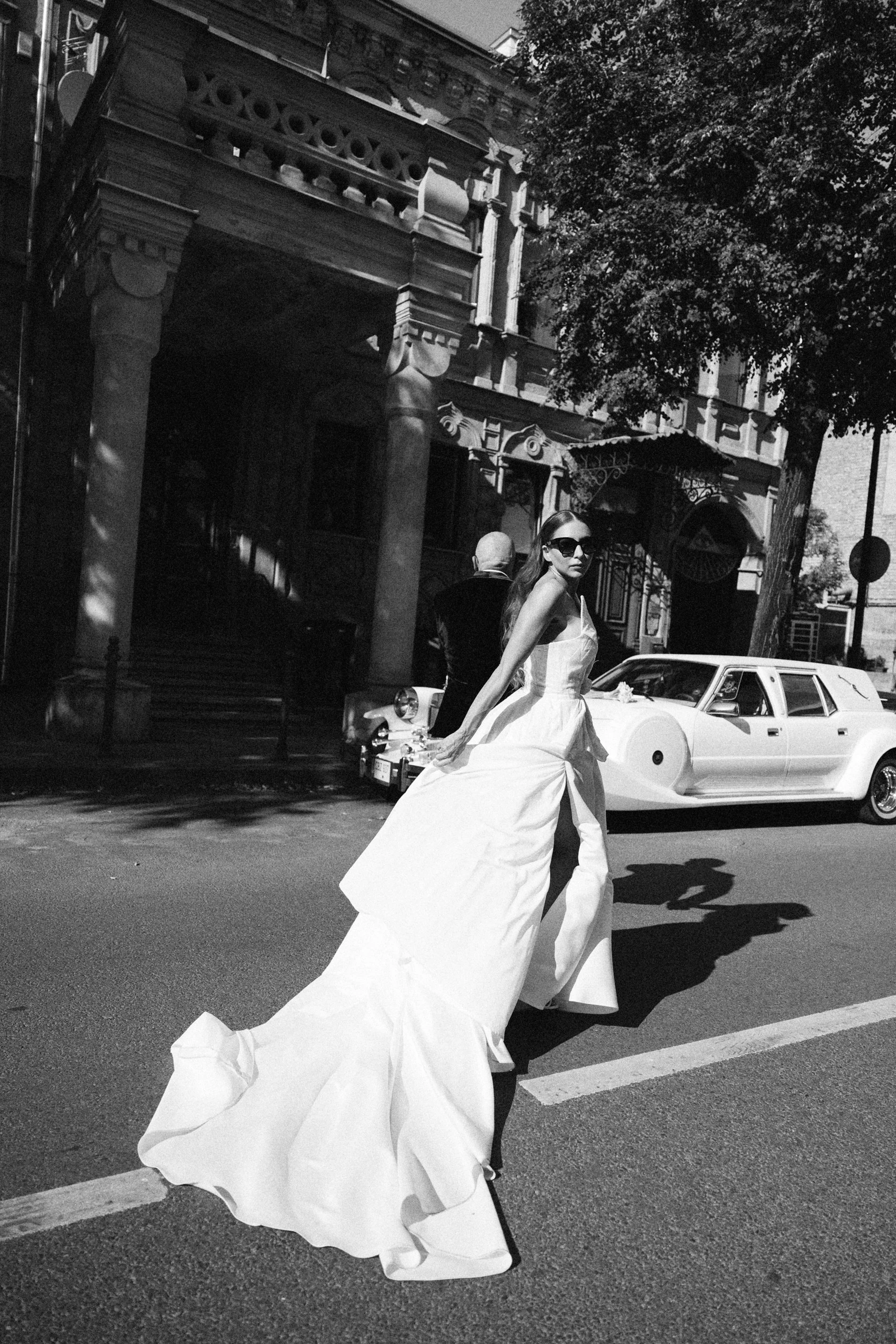 JM wedding sneakpeek 092 small 1.jpg