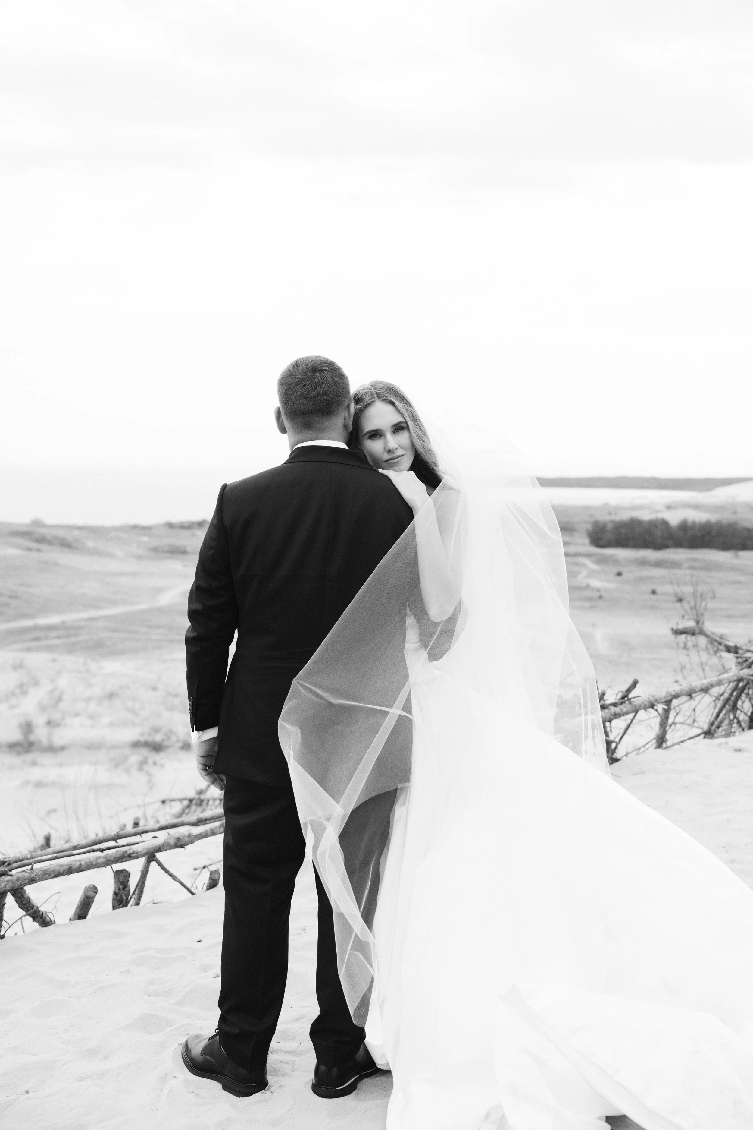 G&A wedding sneakpeek 018 small.jpg