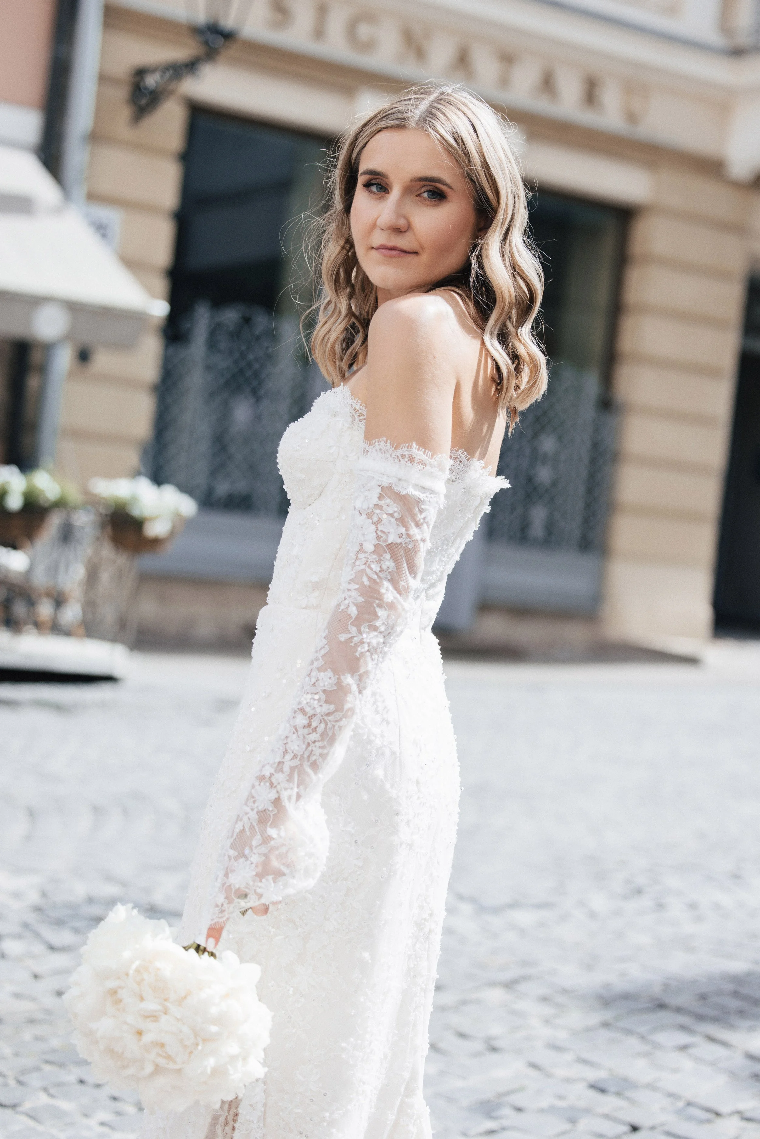 Laura&Dominykas wedding sneakpeek 31 small.jpg