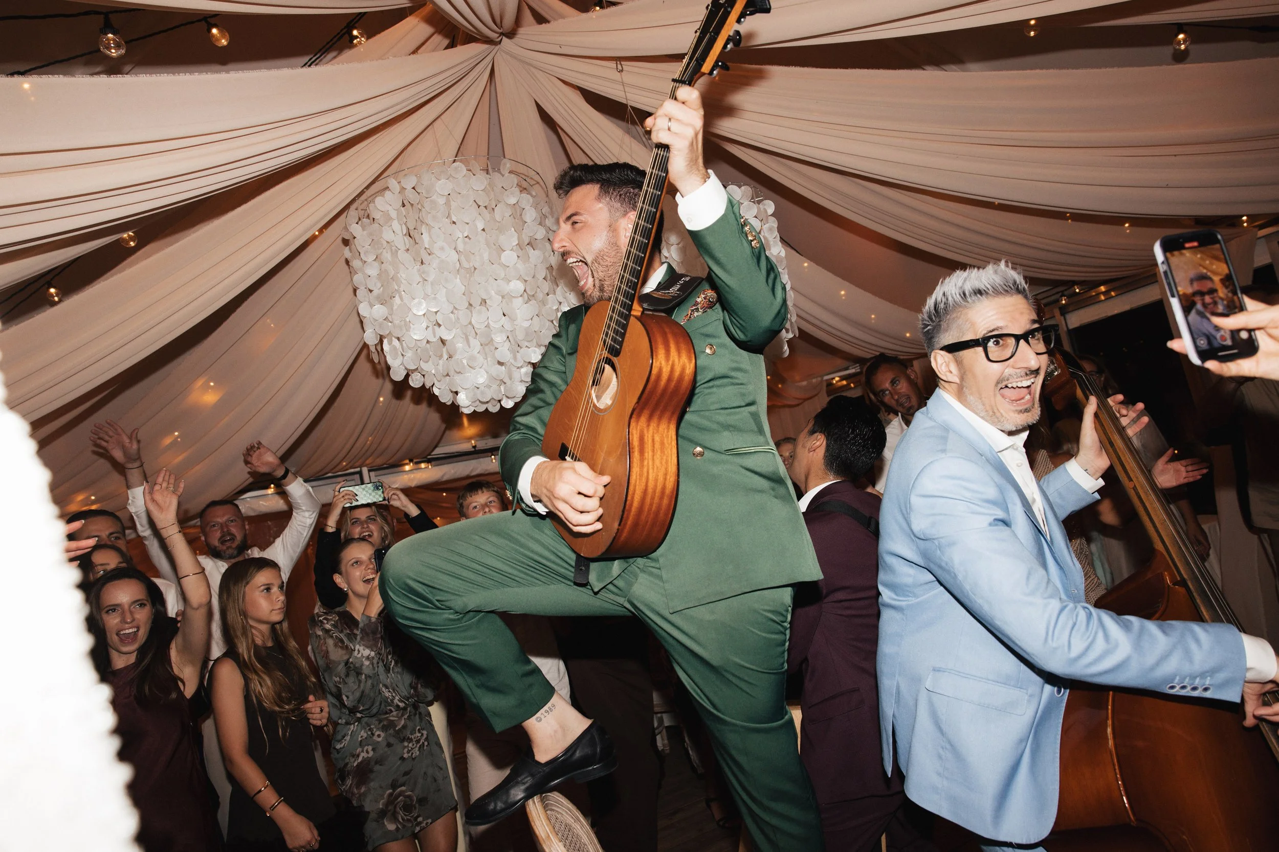 G&A wedding sneakpeek 084 small.jpg