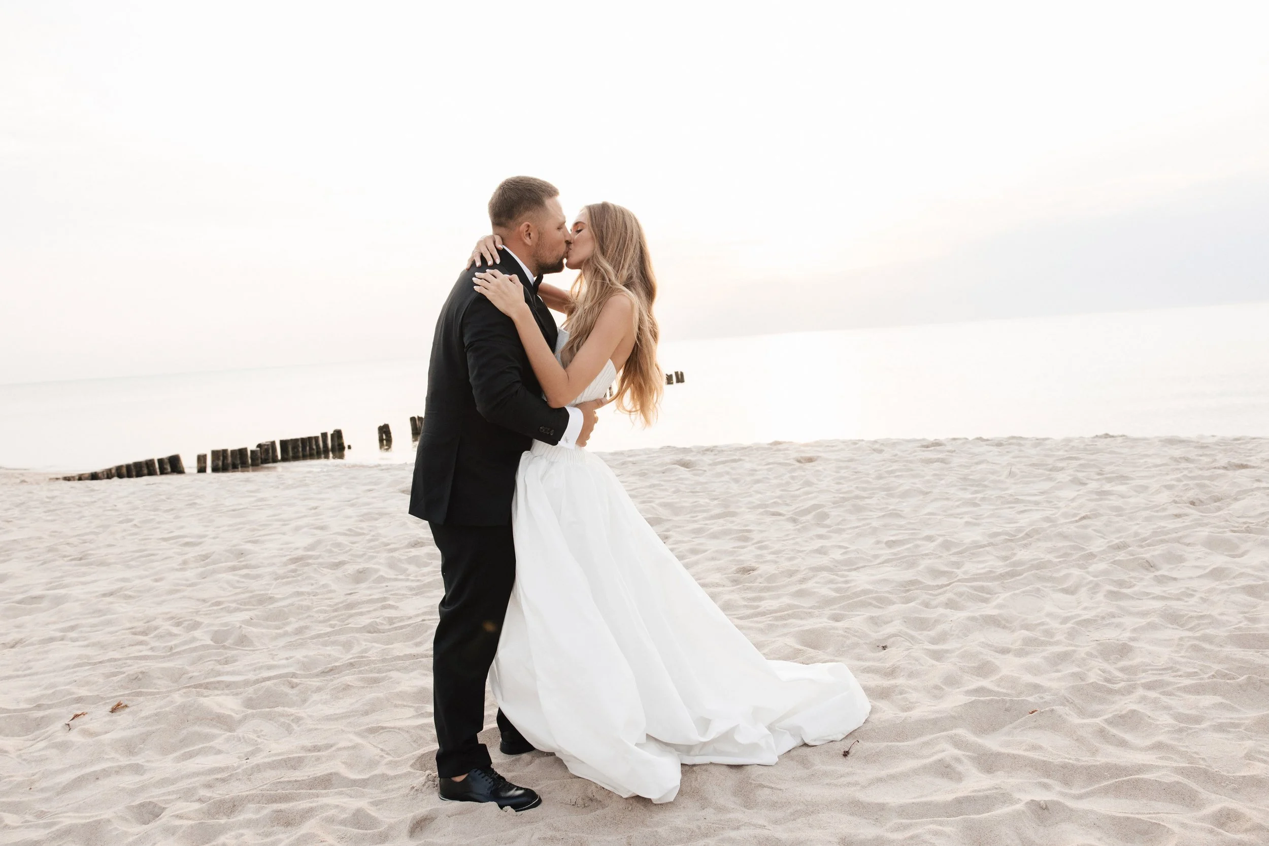 G&A wedding sneakpeek 072 small.jpg