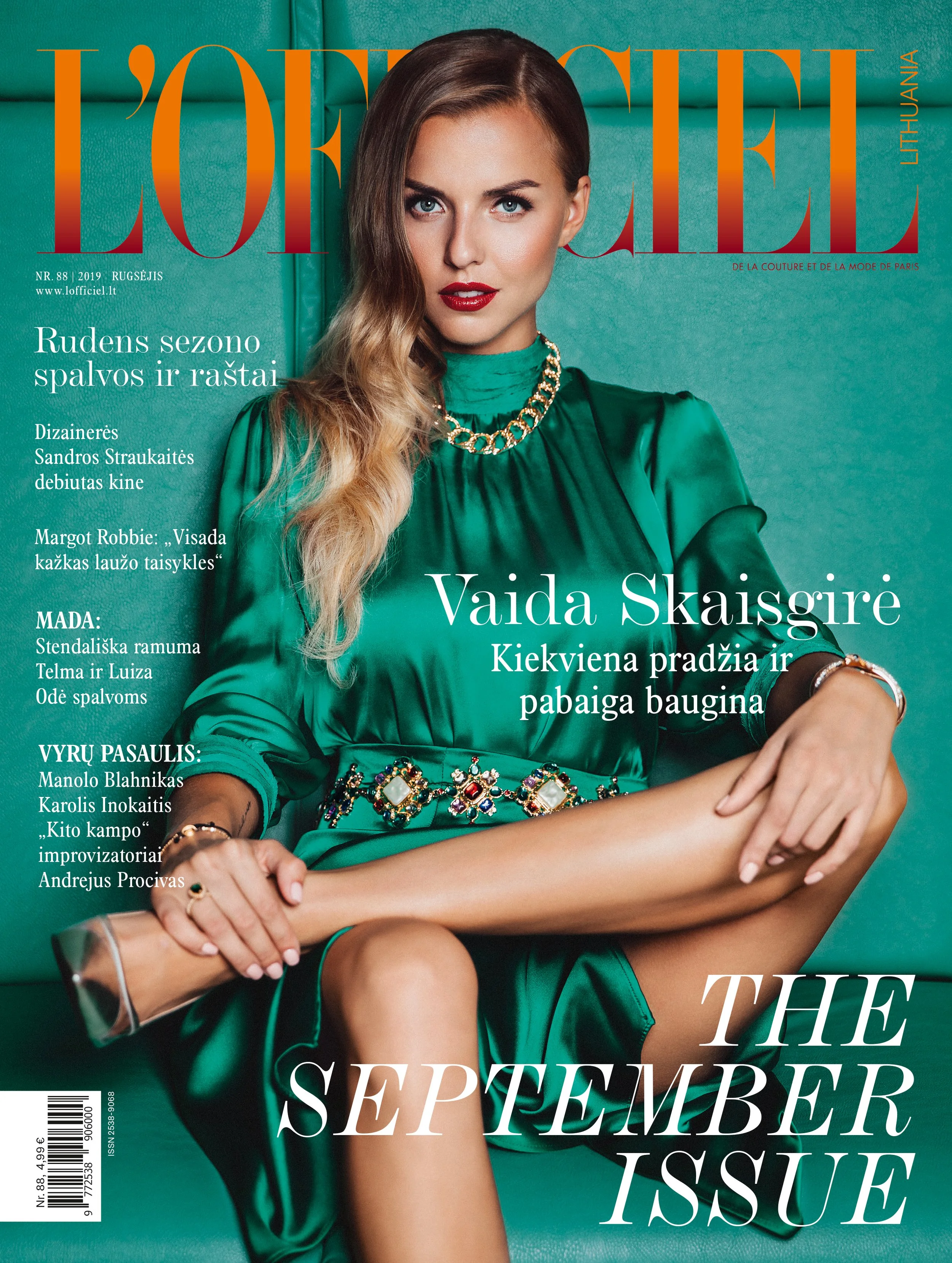L'Officiel cover.jpg