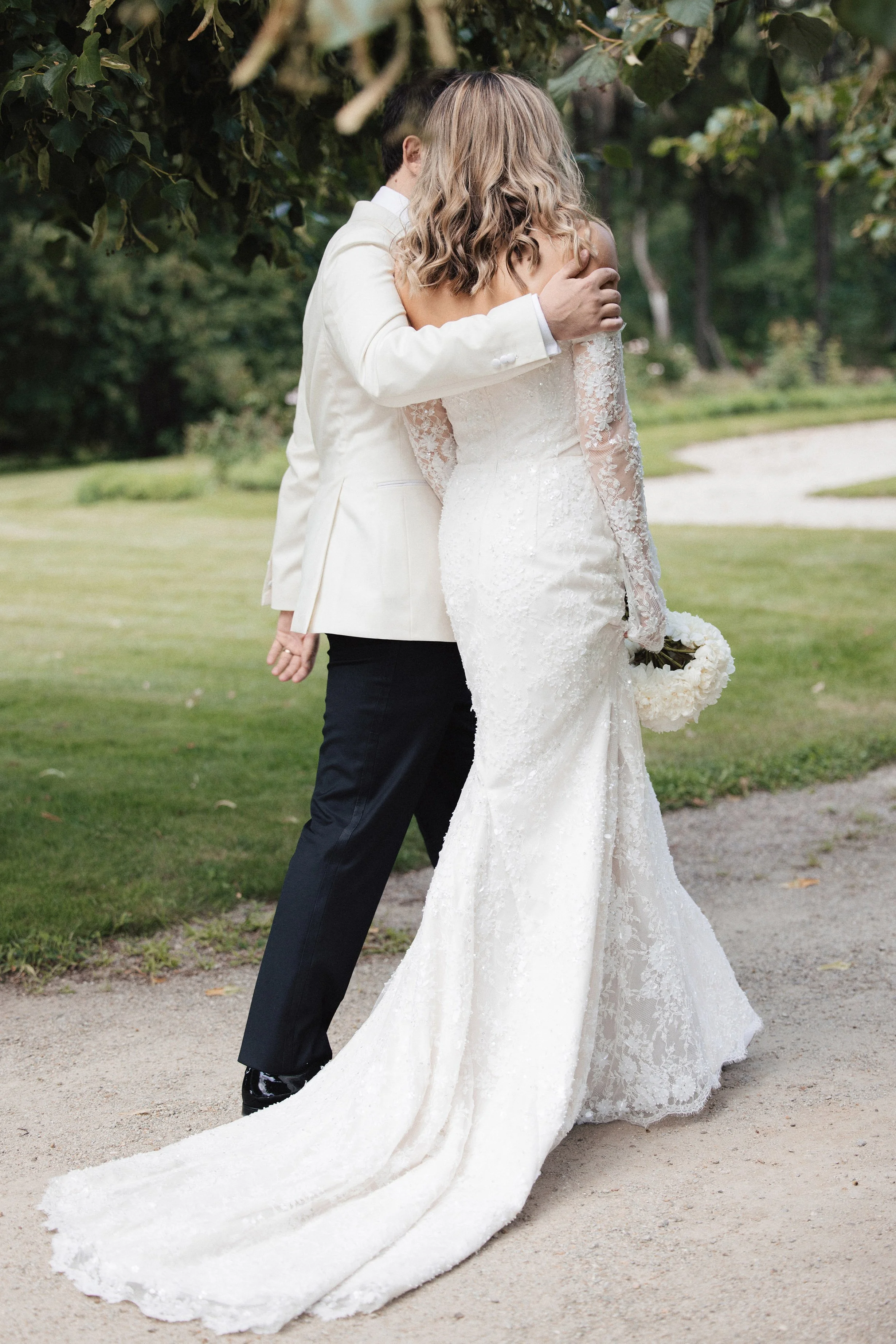 Laura&Dominykas wedding sneakpeek 38 small.jpg