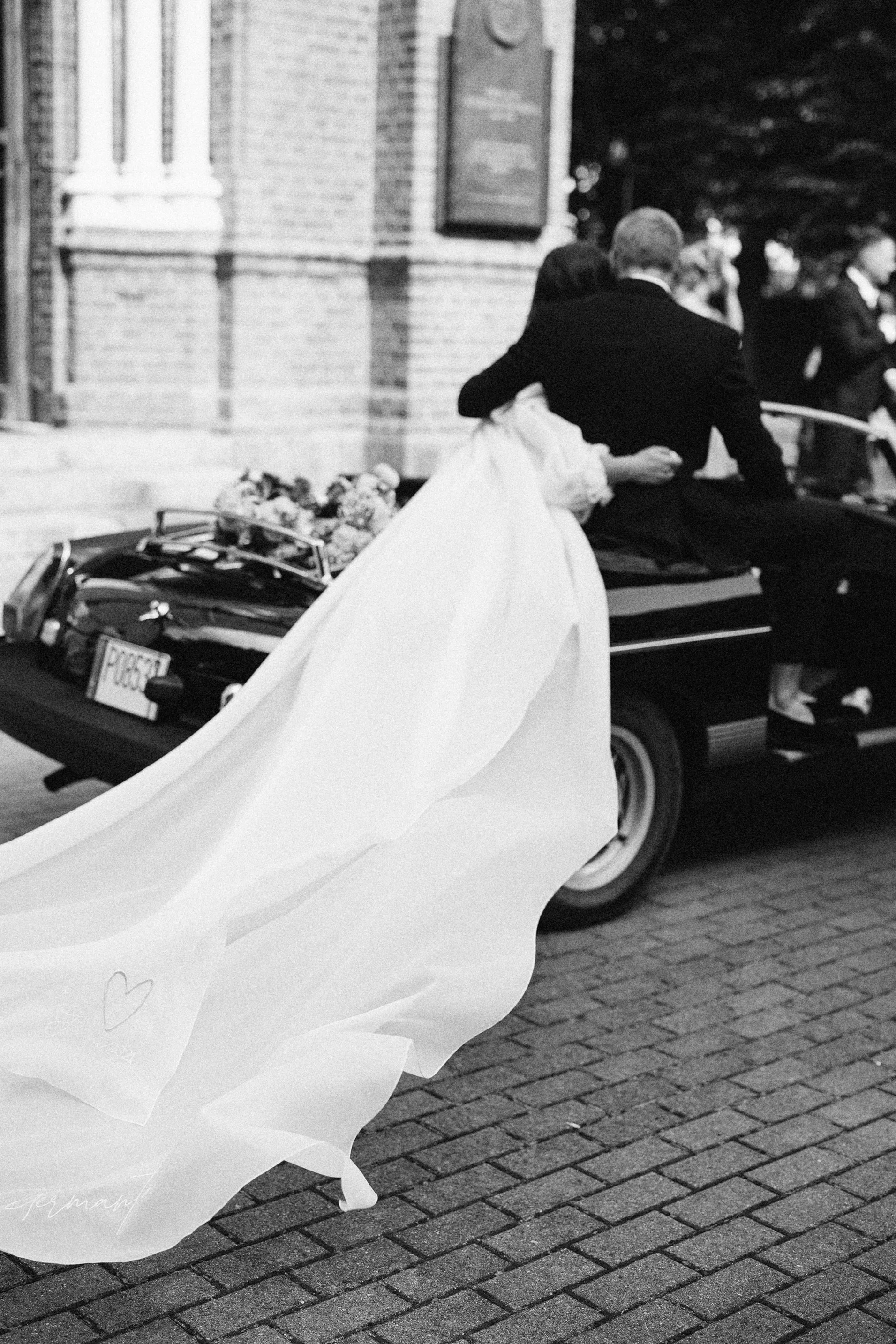 O&G wedding 250 (small) 1.jpg