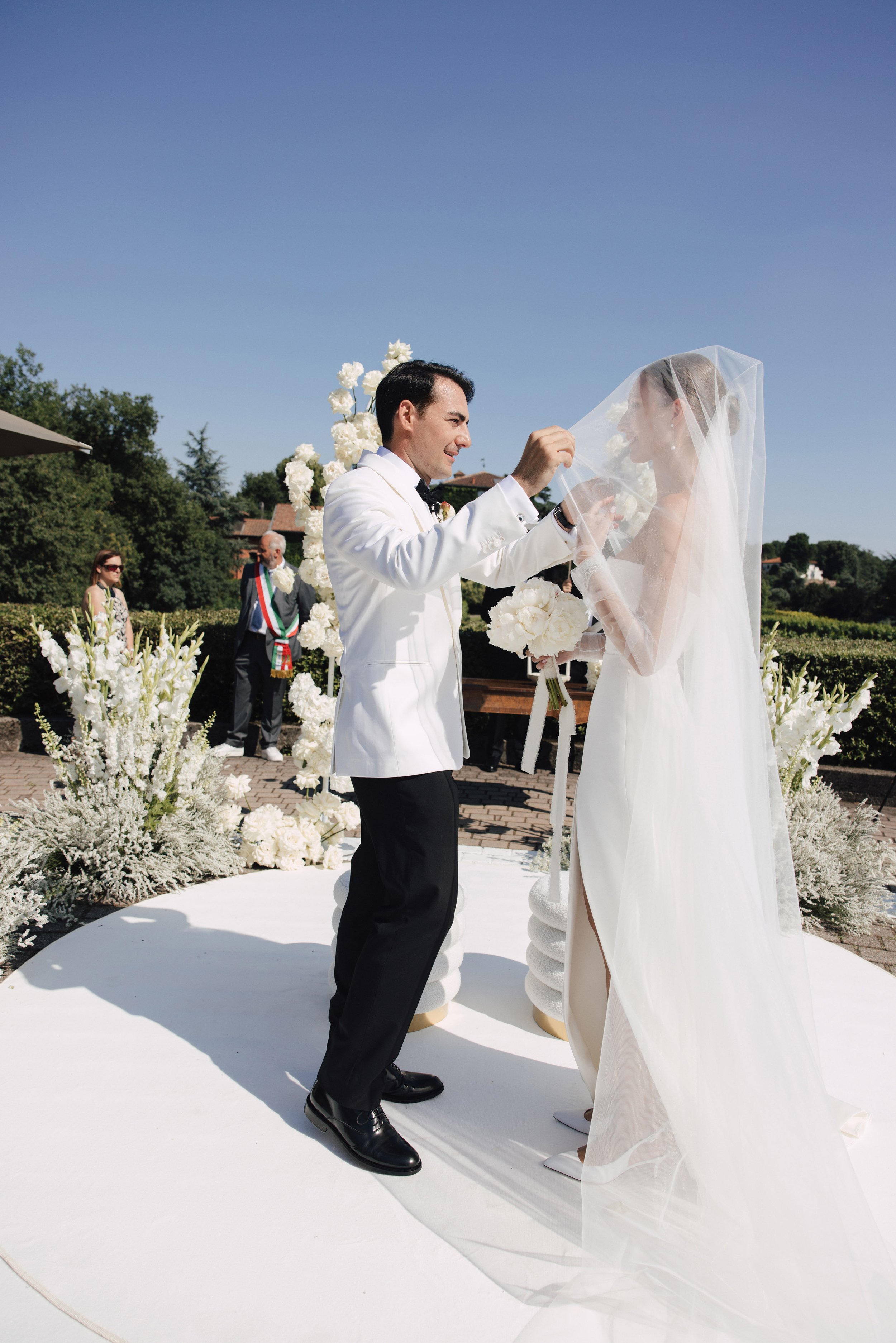 B&S wedding day2 130 small.jpg
