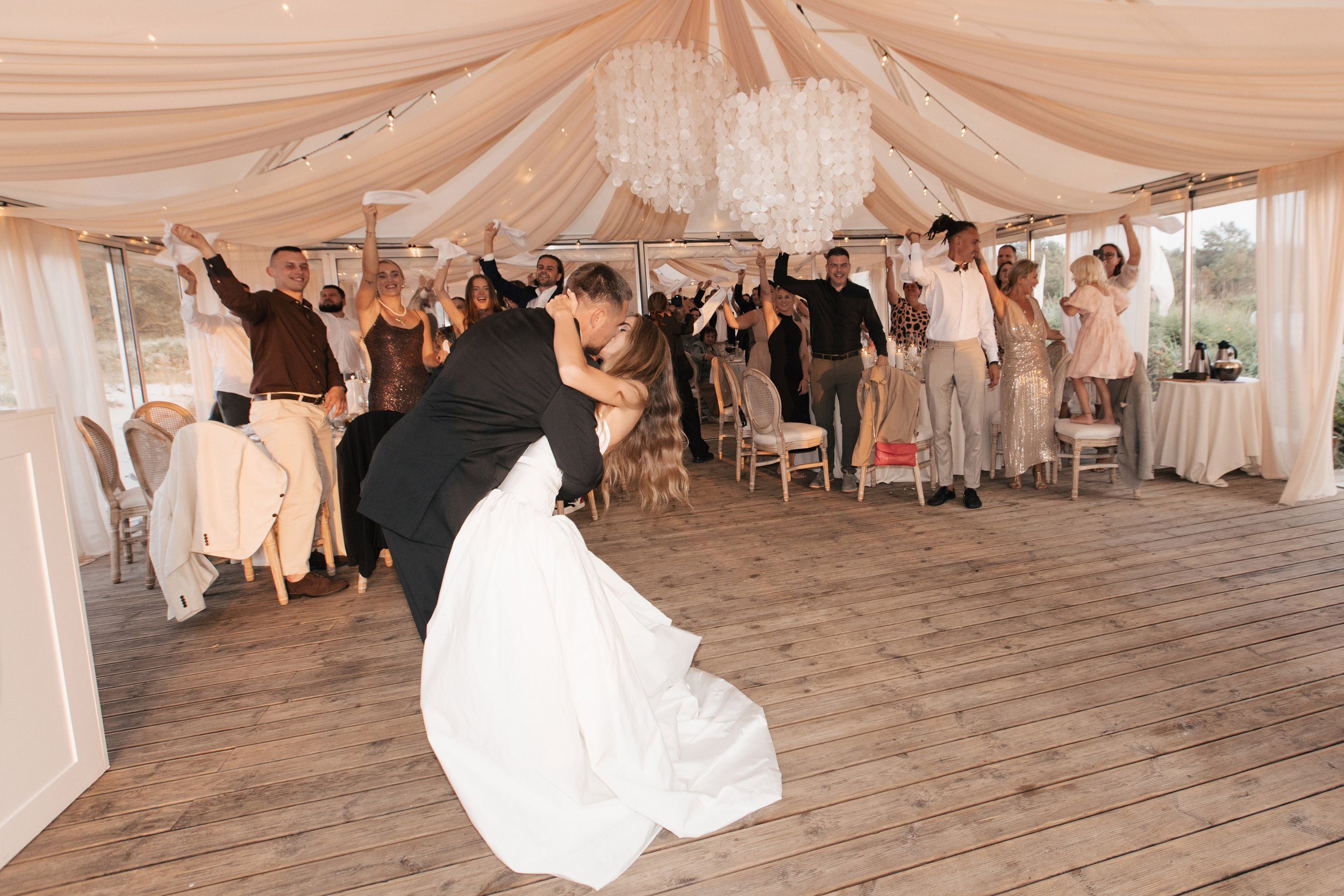 GA wedding story 477 small.jpg