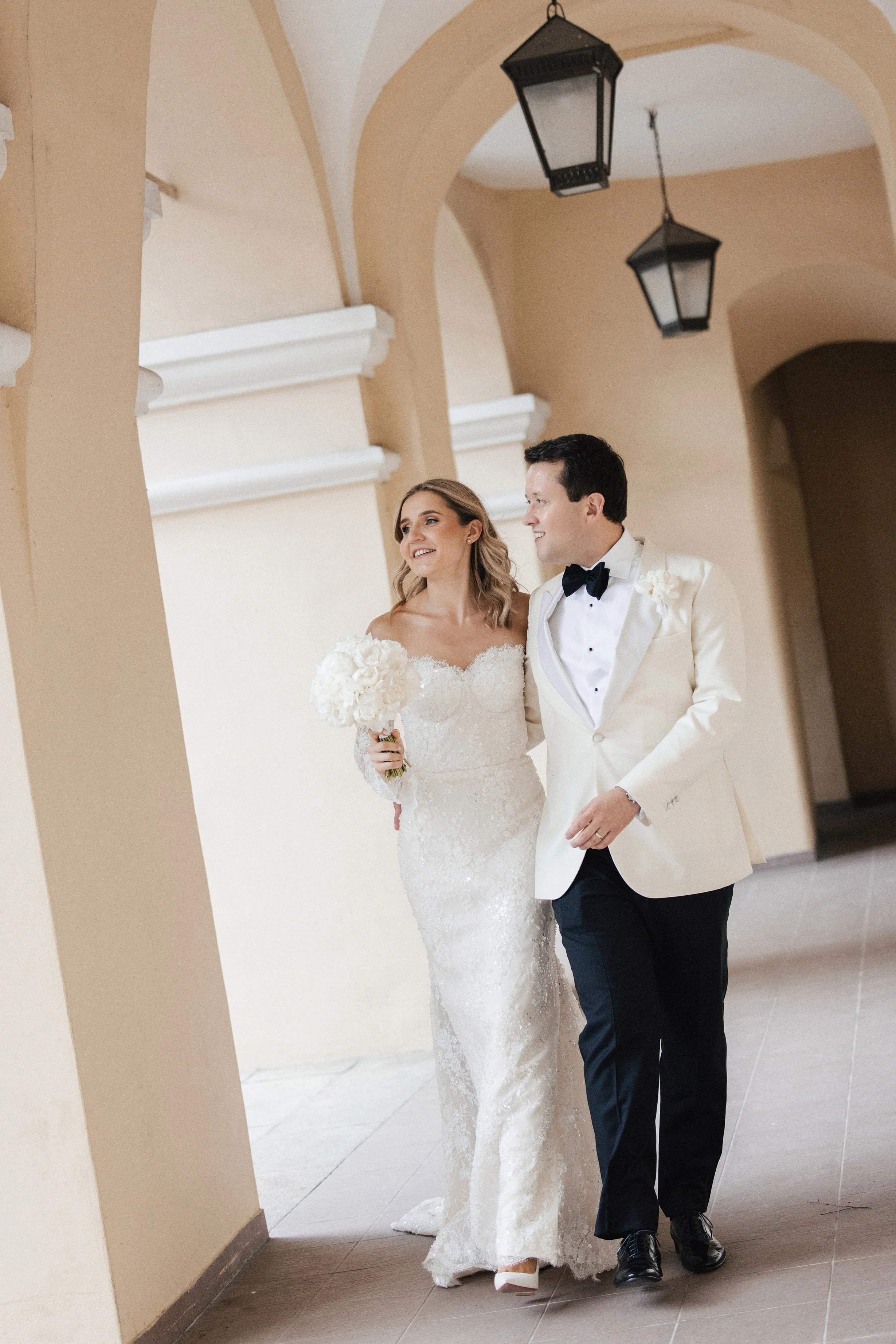 Laura&Dominykas wedding sneakpeek 23 small.jpg