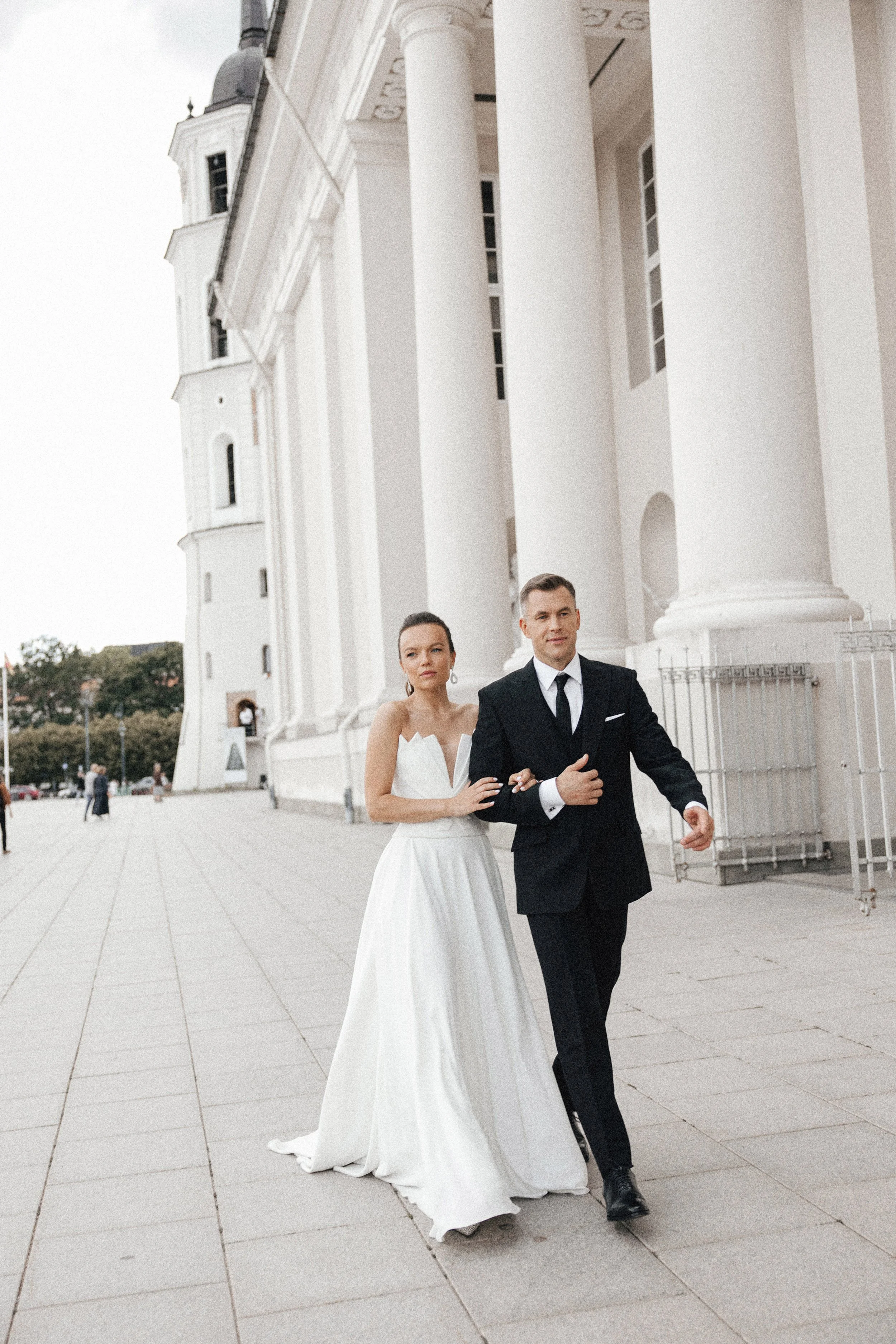 VA sneakpeek 36 small 1.jpg