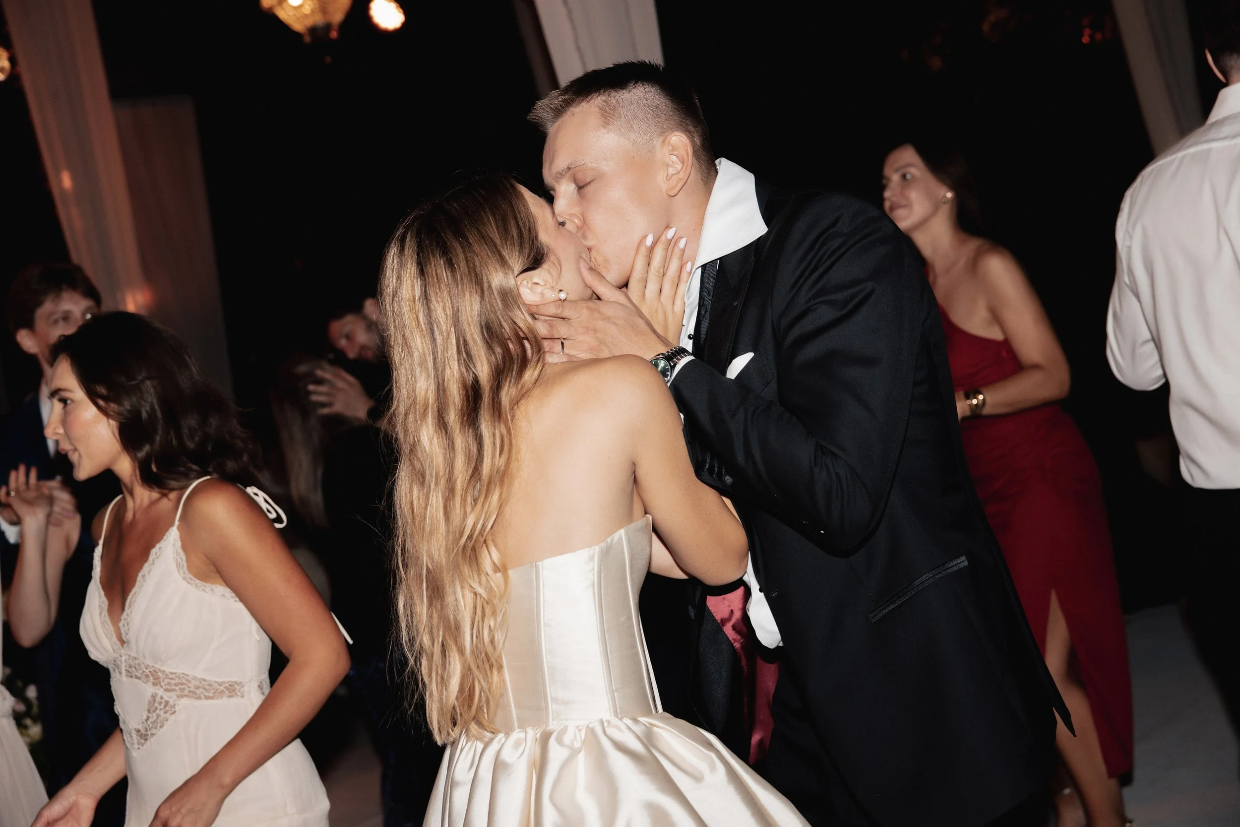 Paulina&Karolis wedding 634 small.jpg