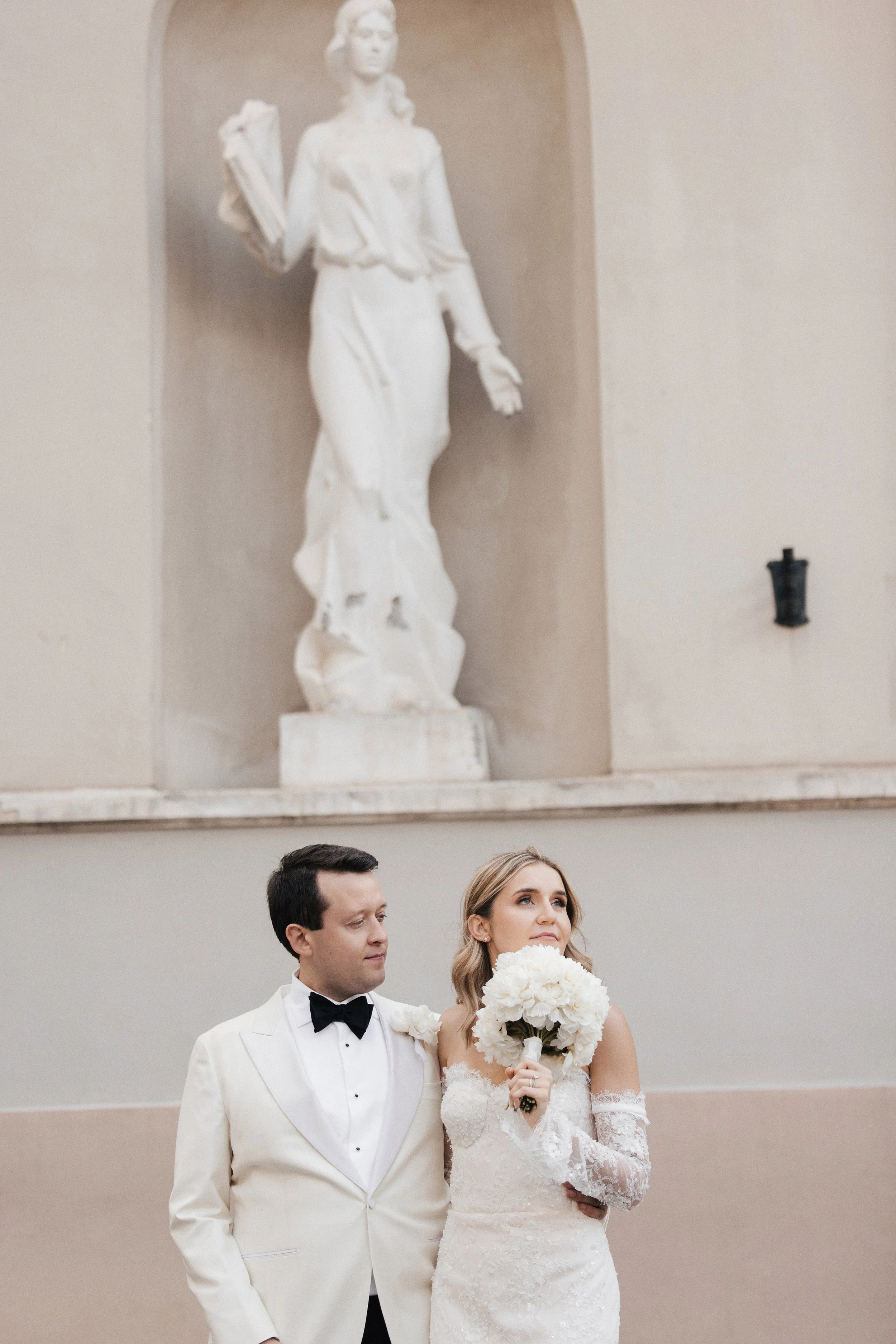 Laura&Dominykas wedding sneakpeek 21 small.jpg