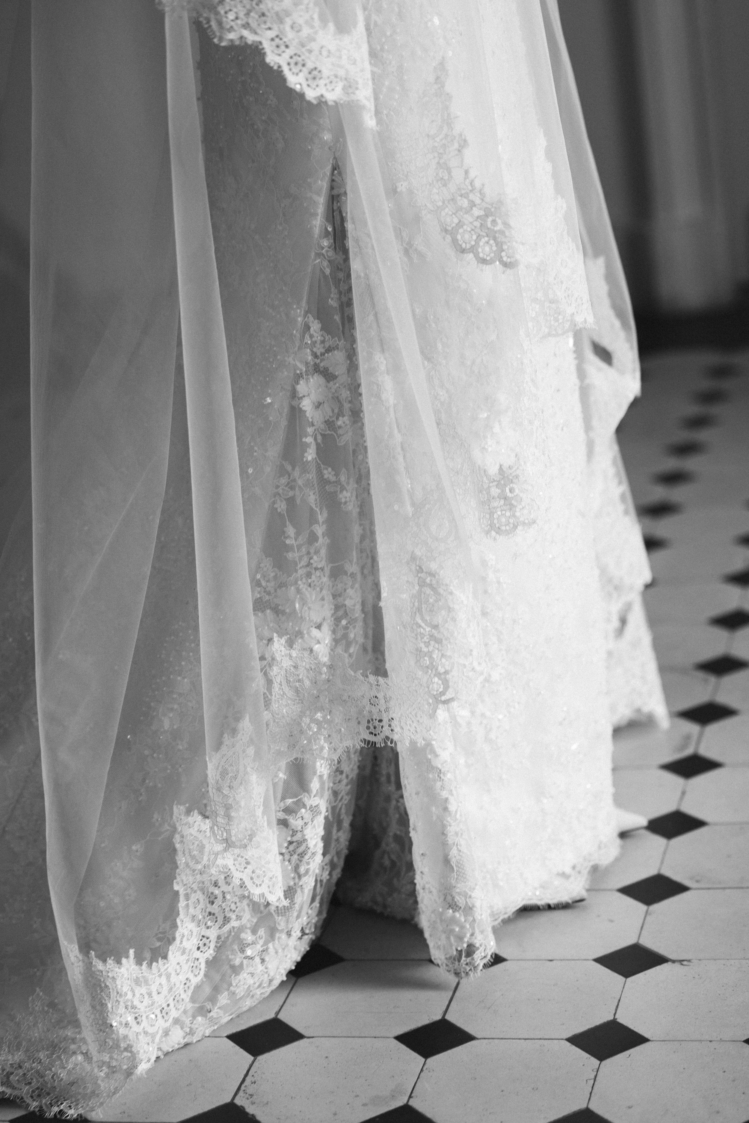 L&D wedding 215 small.jpg