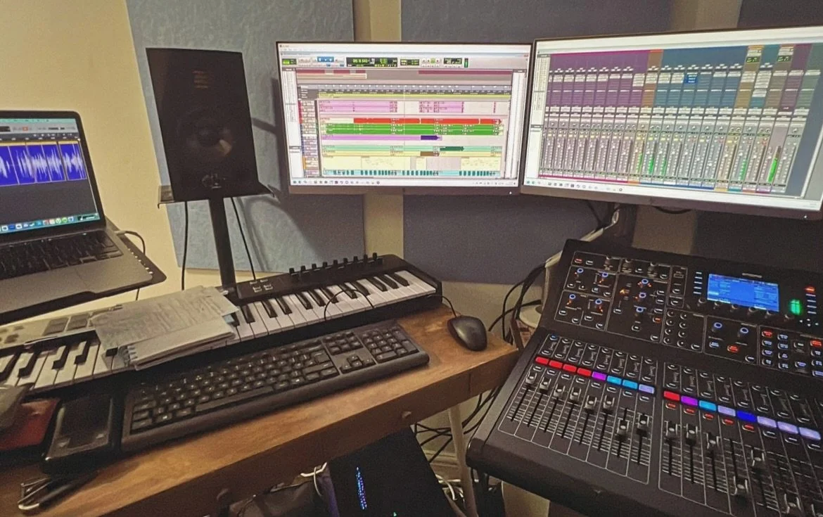 Taking bookings for May and June + there are still a few weekday slots available @loomyorkshire over the next few months - www.jamiefletcherssoulparlour.com