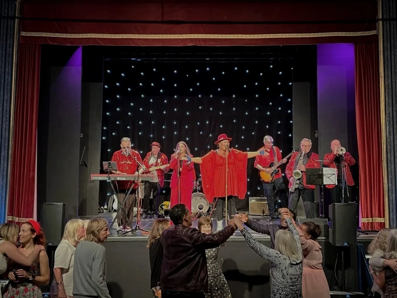 WhatsApp Image 2025-12-09 at 19.16.46.jpeg3.jpg